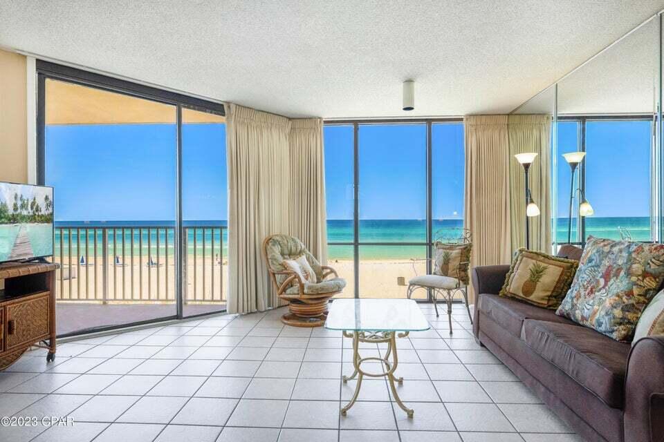 CURRENTLY UNDER CONTRACT, SELLER WILL CONSIDER BACKUP OFFERSRARE LOW FLOOR @ LEEWARD/WINDWARD Spectacular Views from the large balcony! Newer A/C & Hot water heater. Updated counter tops and cabinets. Tile flooring in the living area. Newer carpet in the bedrooms. Centrally located close to local restaurants and shopping. Edgewater Beach & Golf Resort is an all-encompassing beach resort with the some of the best vacation rental experiences. Edgewater offers a variety of activities and amenities.
