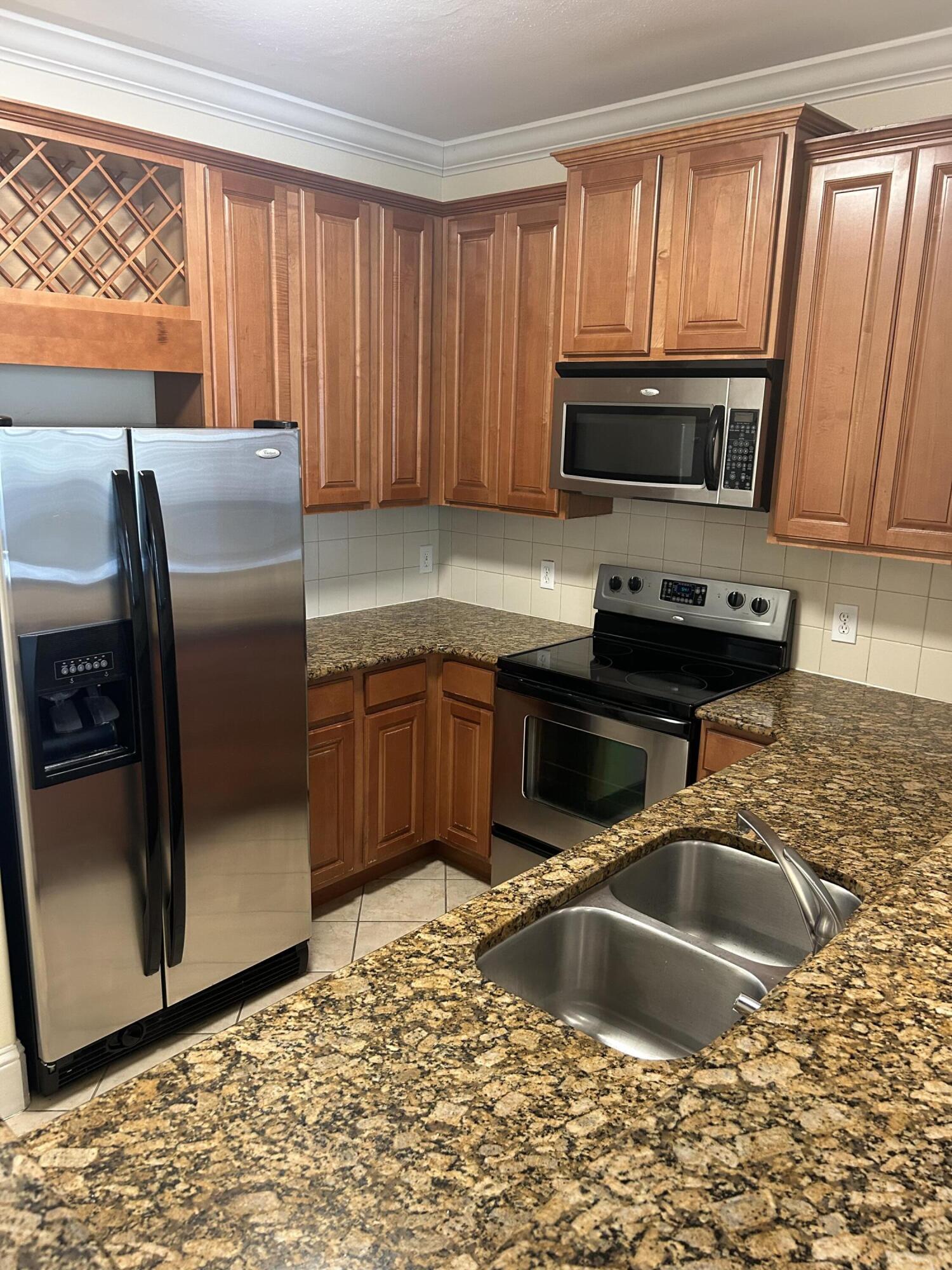 EAGLE BAY - Residential