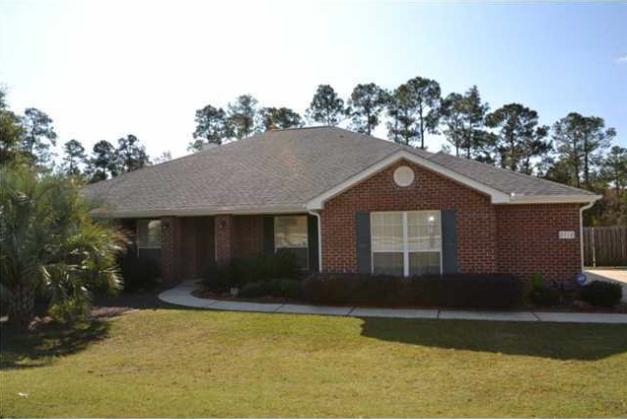 Very Spacious 4 Bedroom, 3 Bathroom all brick home in excellent condition in a desirable Family Friendly neighborhood. Formal living and dining. Kitchen with an oversized sink, all stainless steel appliances, lots of cabinet space, a walk-in Pantry and Breakfast Bar. Split bedroom design with the 4th Bedroom as a Guest Suite with its private bathroom that has a door to the back porch. Silver Oaks Community is a popular neighborhood and has a community pool for you and your guests! Make sure to take a look at this home & neighborhood today!