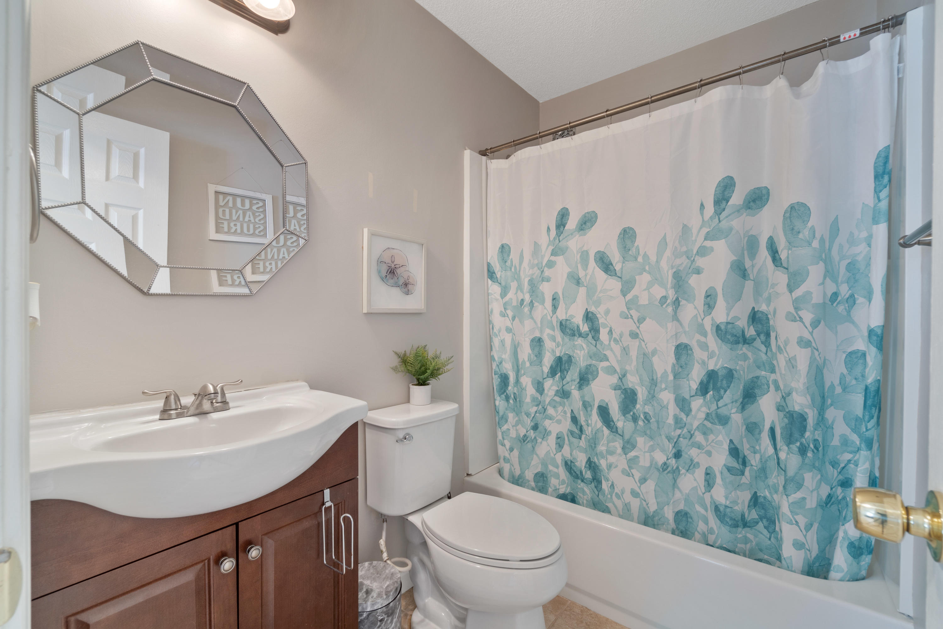 FOX DEN VILLAGES - Residential