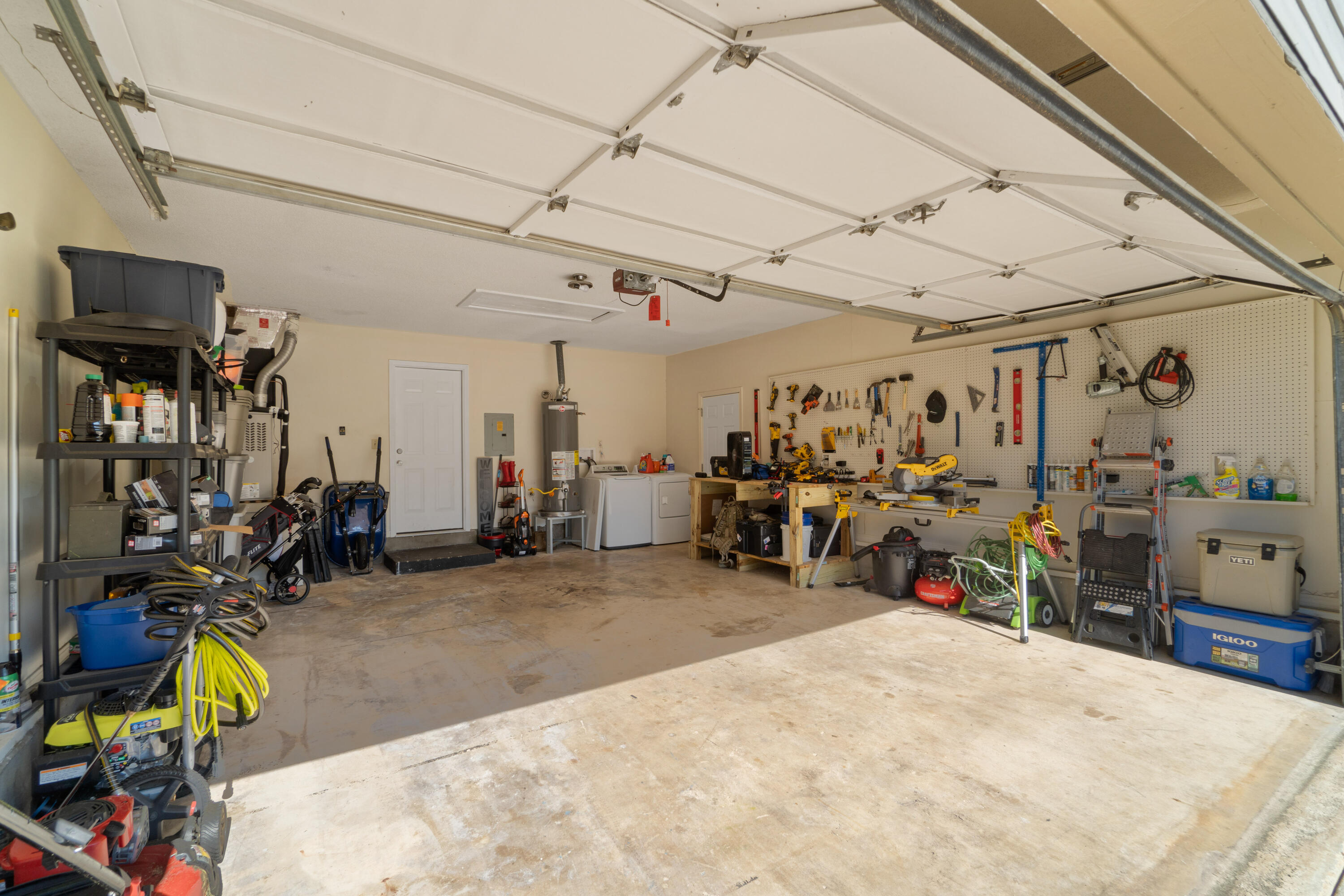 FOX DEN VILLAGES - Residential