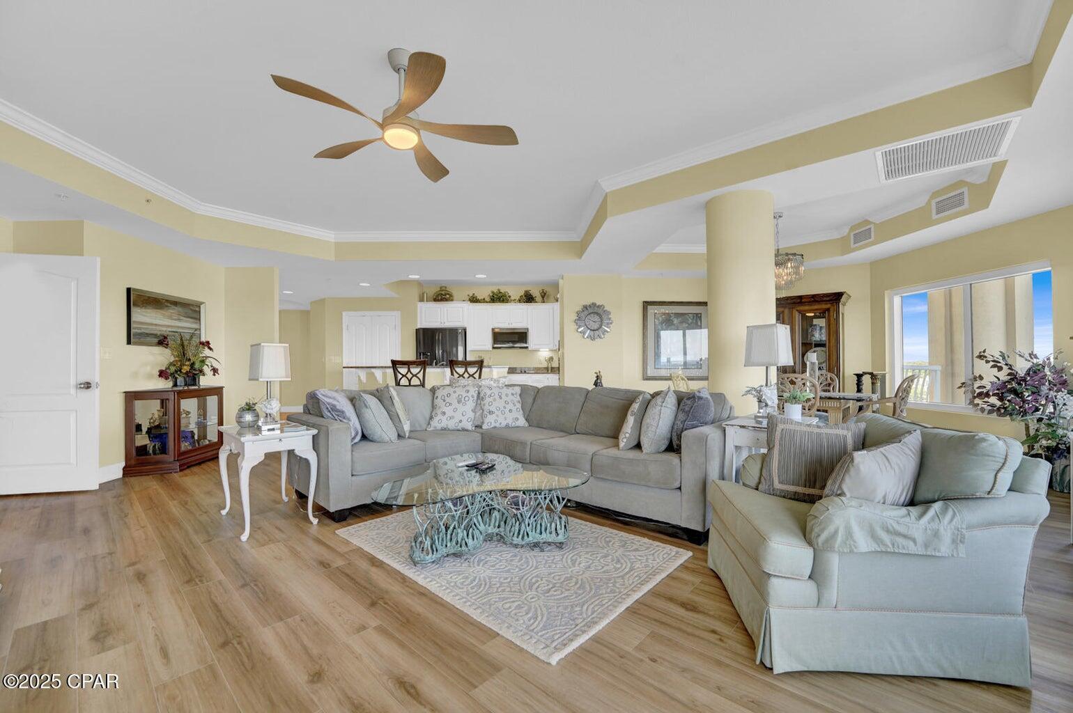 PRESIDIO YACHT CLUB - Residential