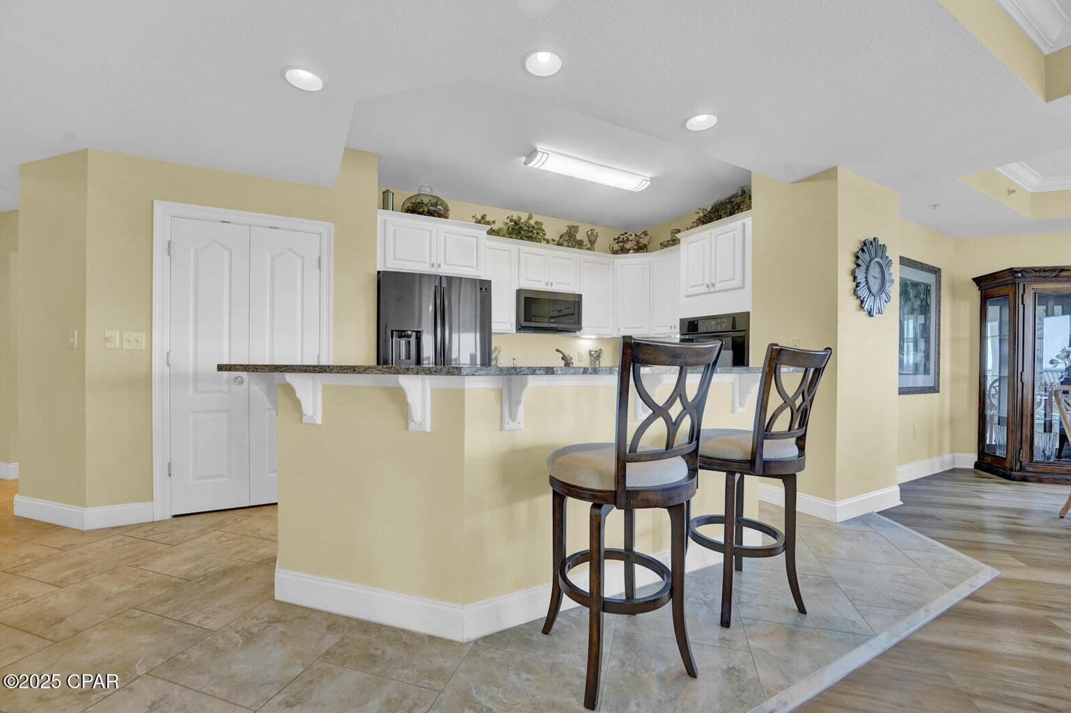 PRESIDIO YACHT CLUB - Residential