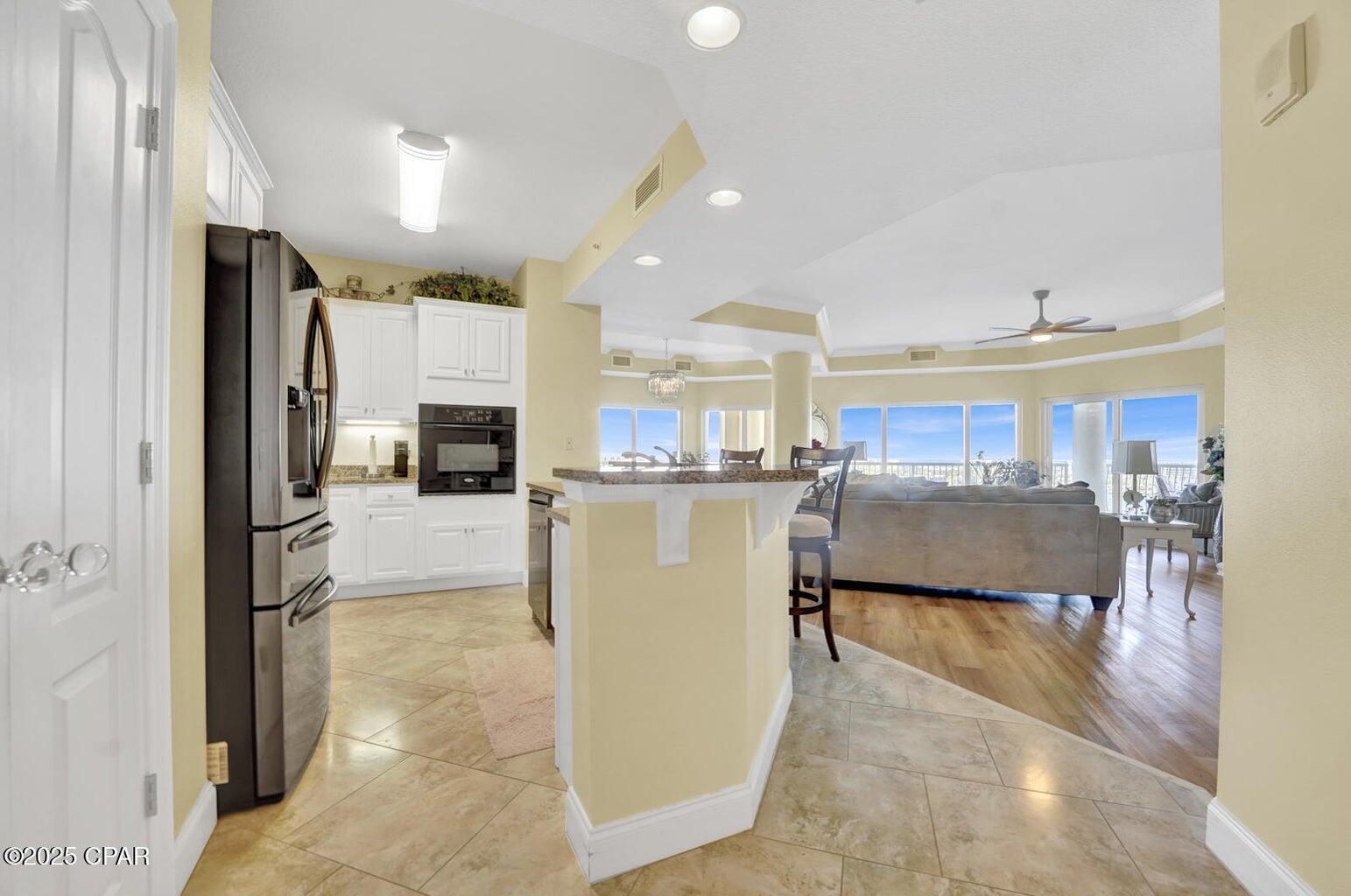 PRESIDIO YACHT CLUB - Residential