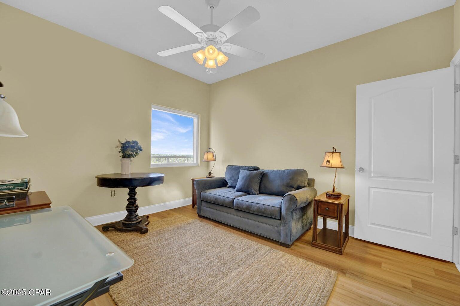 PRESIDIO YACHT CLUB - Residential