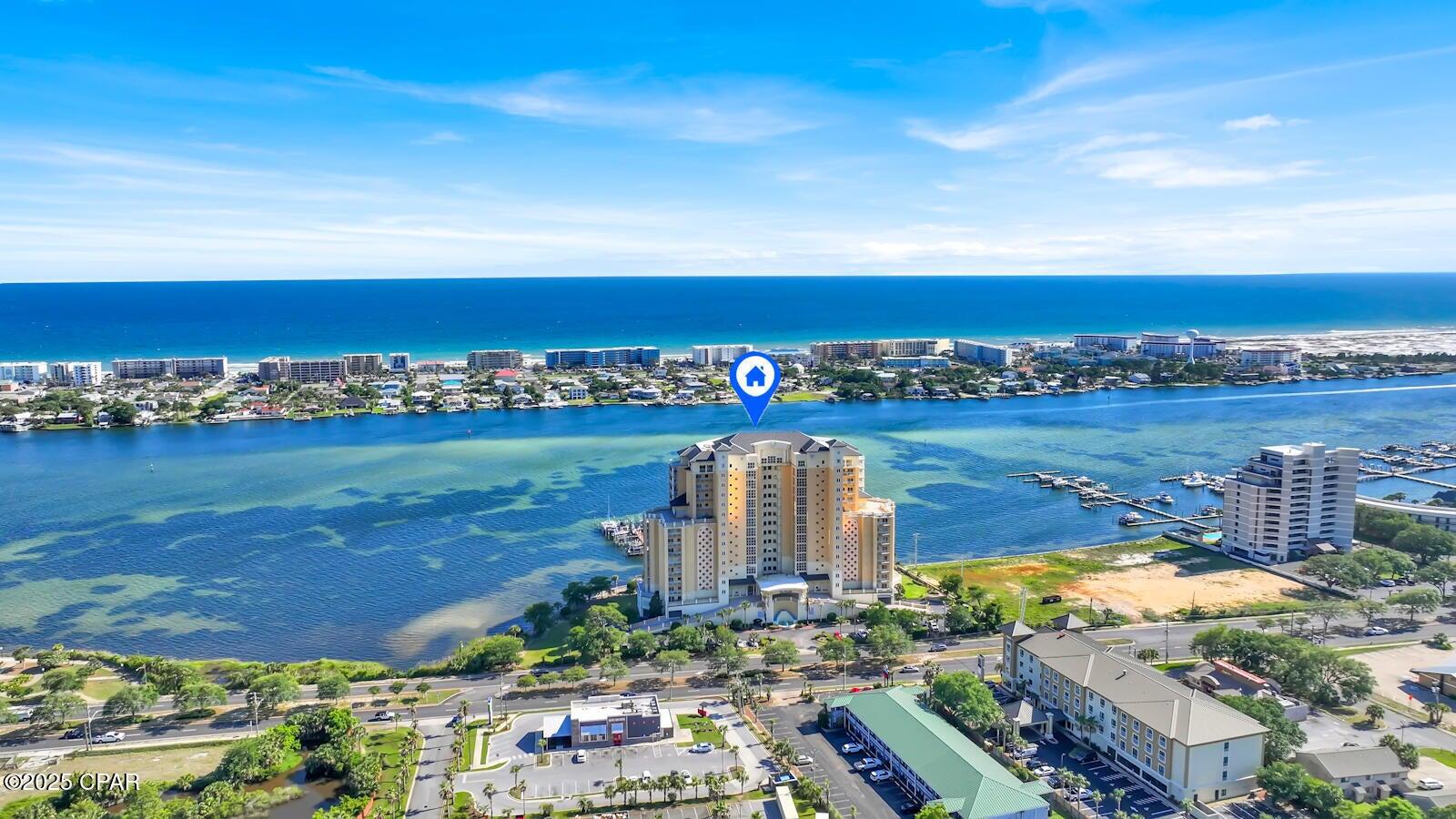 PRESIDIO YACHT CLUB - Residential