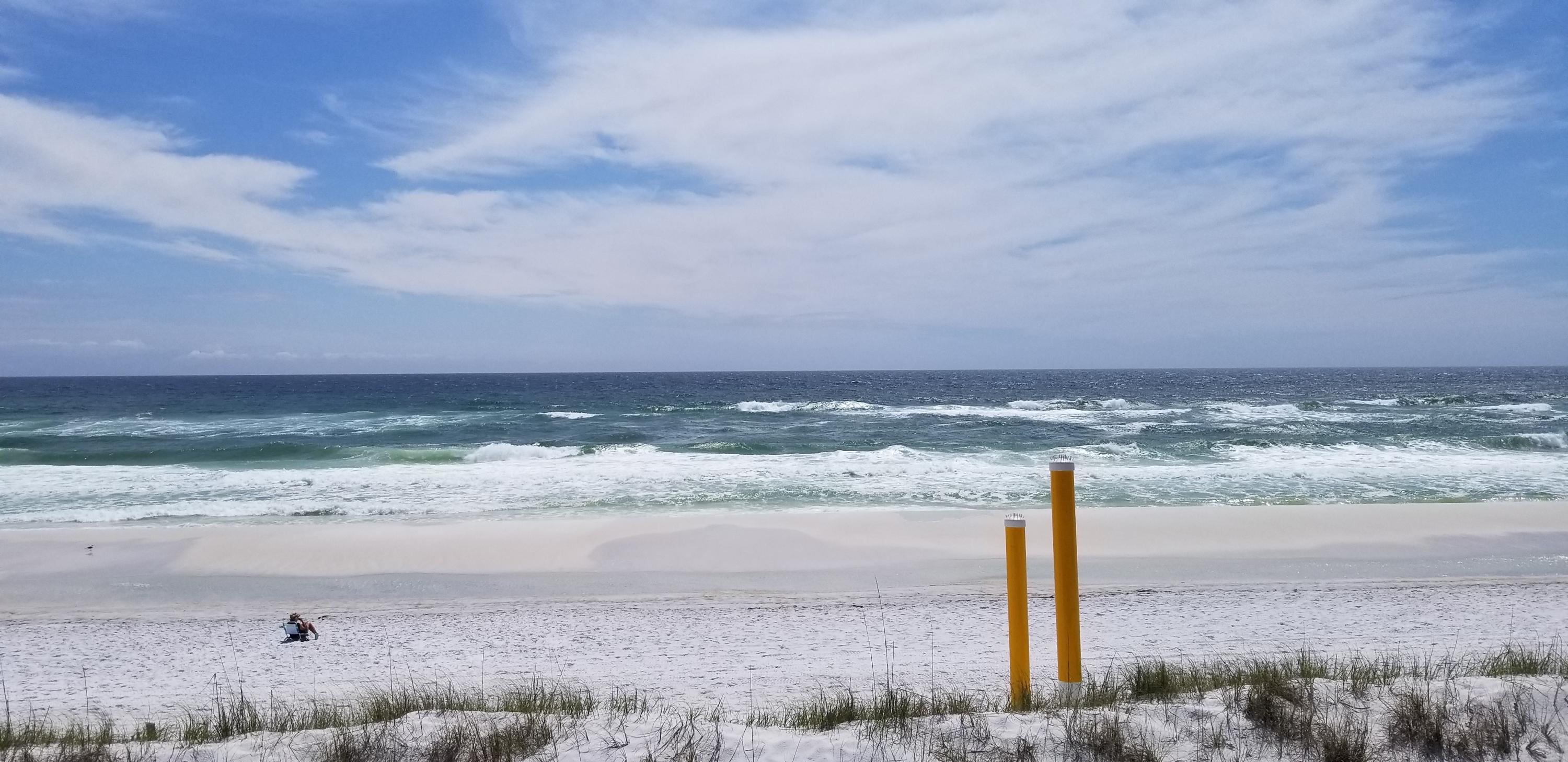 SUMMER BREEZE CONDO - Residential