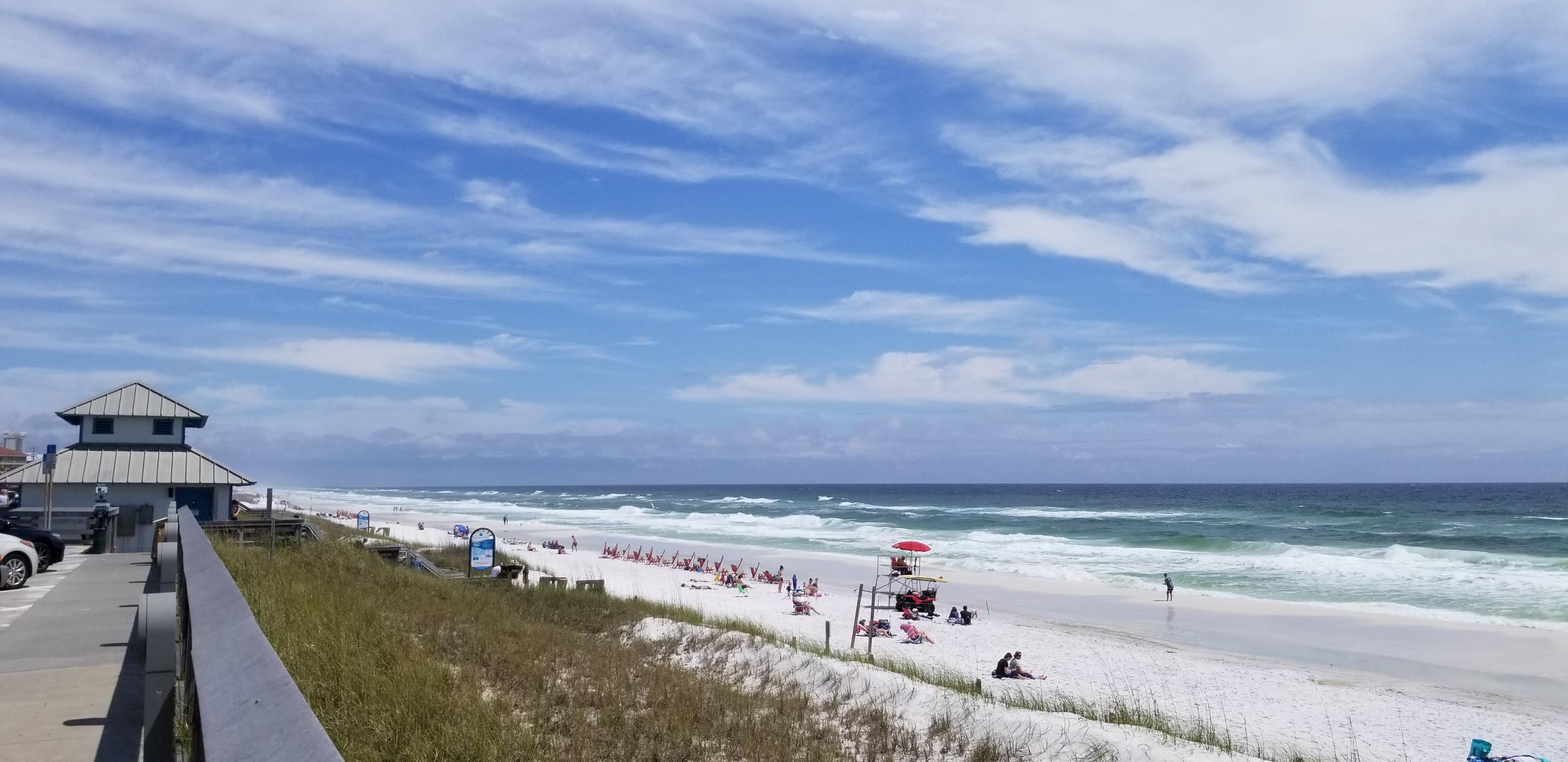 SUMMER BREEZE CONDO - Residential