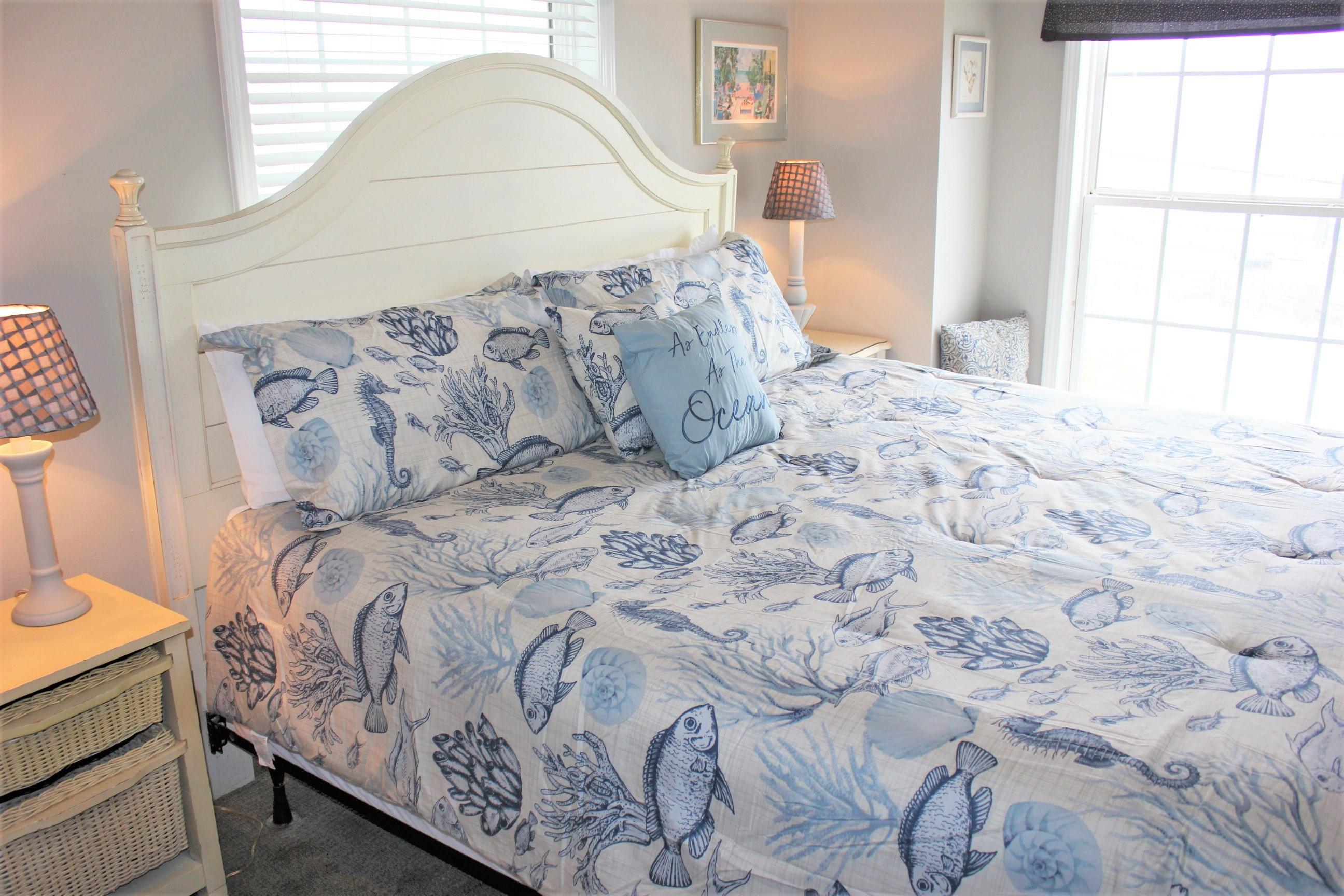 SUMMER BREEZE CONDO - Residential