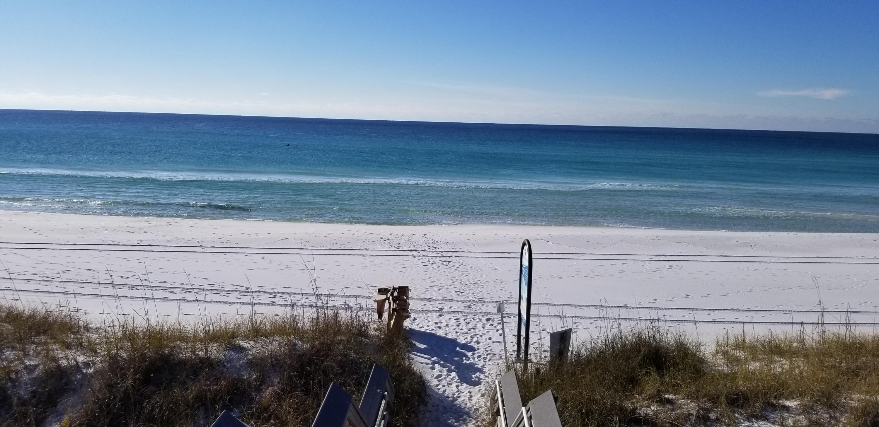 SUMMER BREEZE CONDO - Residential