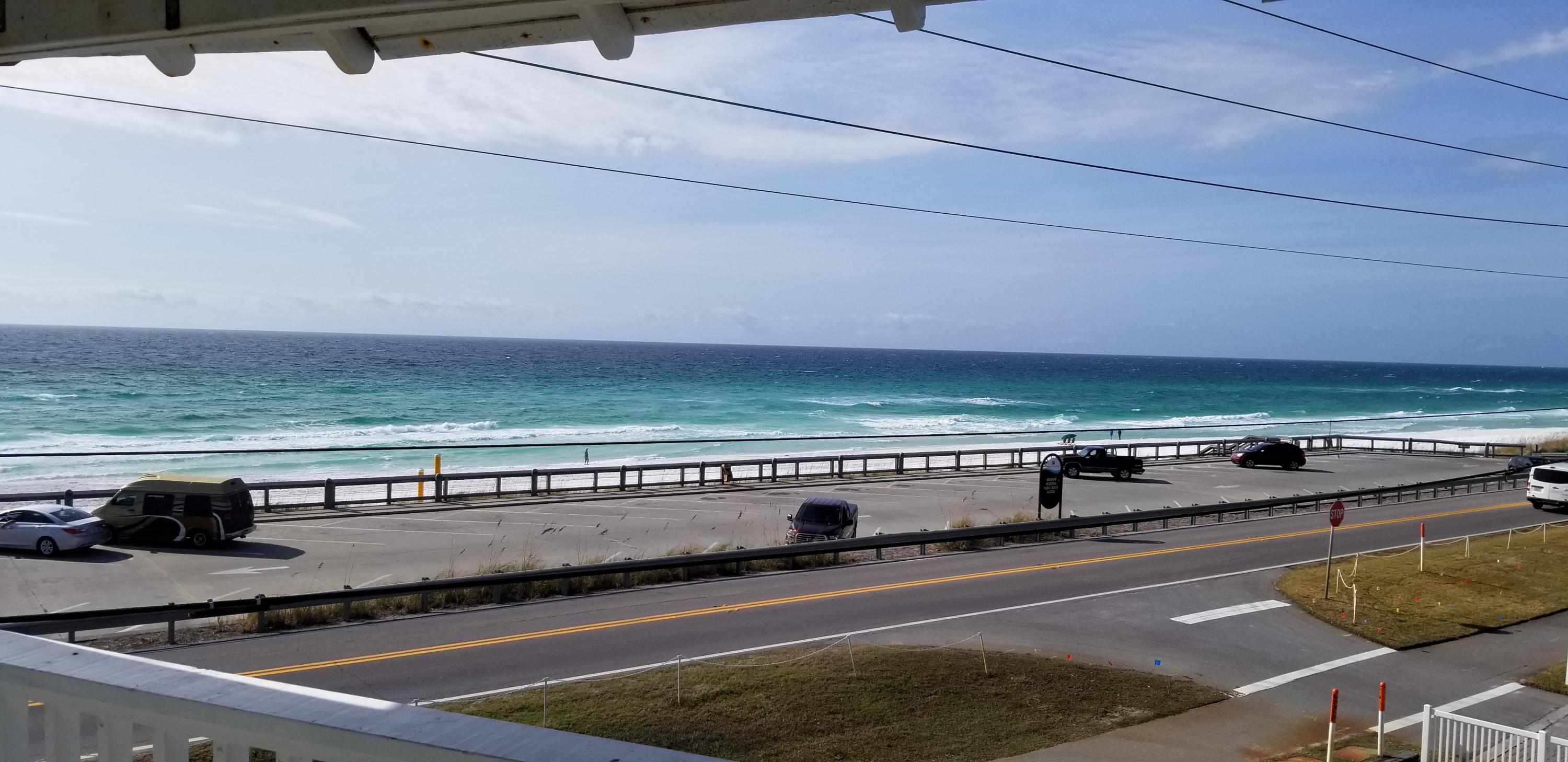 SUMMER BREEZE CONDO - Residential