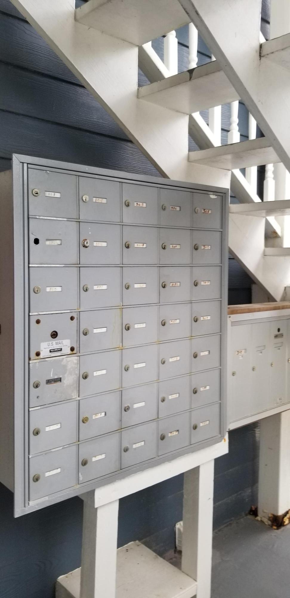 SUMMER BREEZE CONDO - Residential