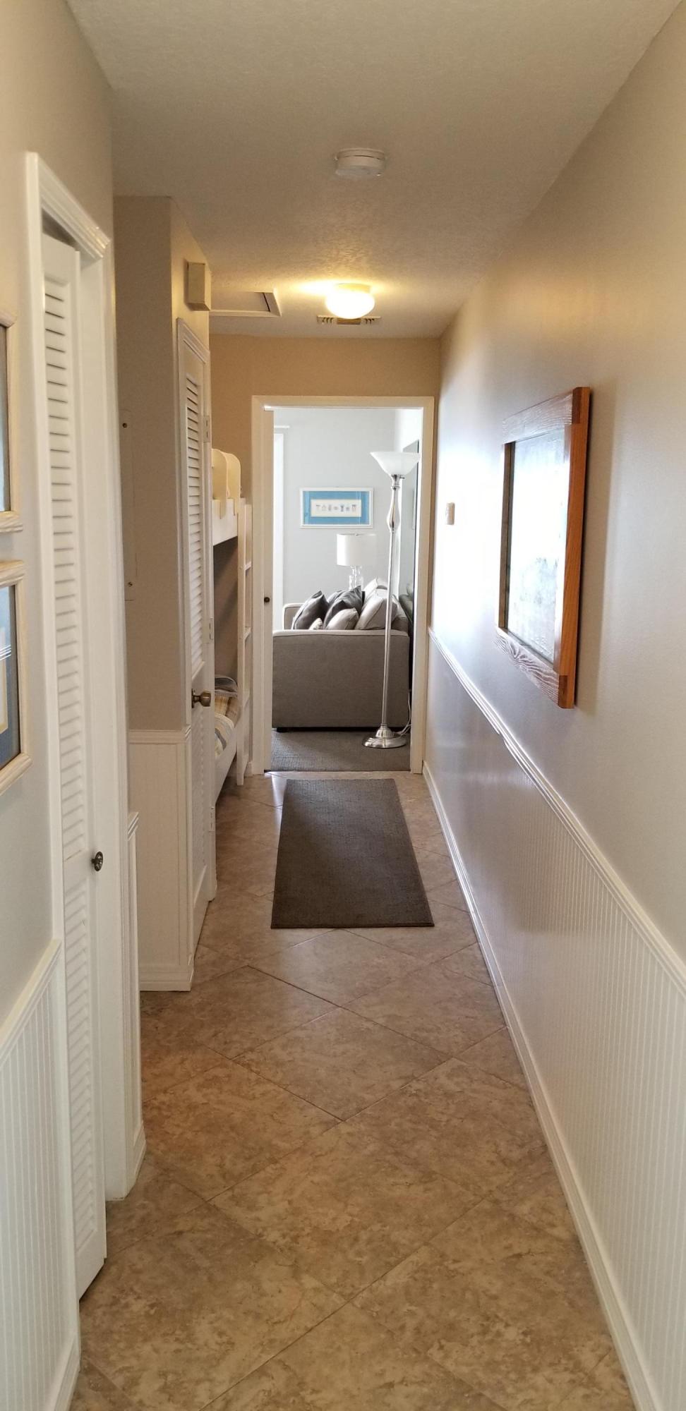 SUMMER BREEZE CONDO - Residential