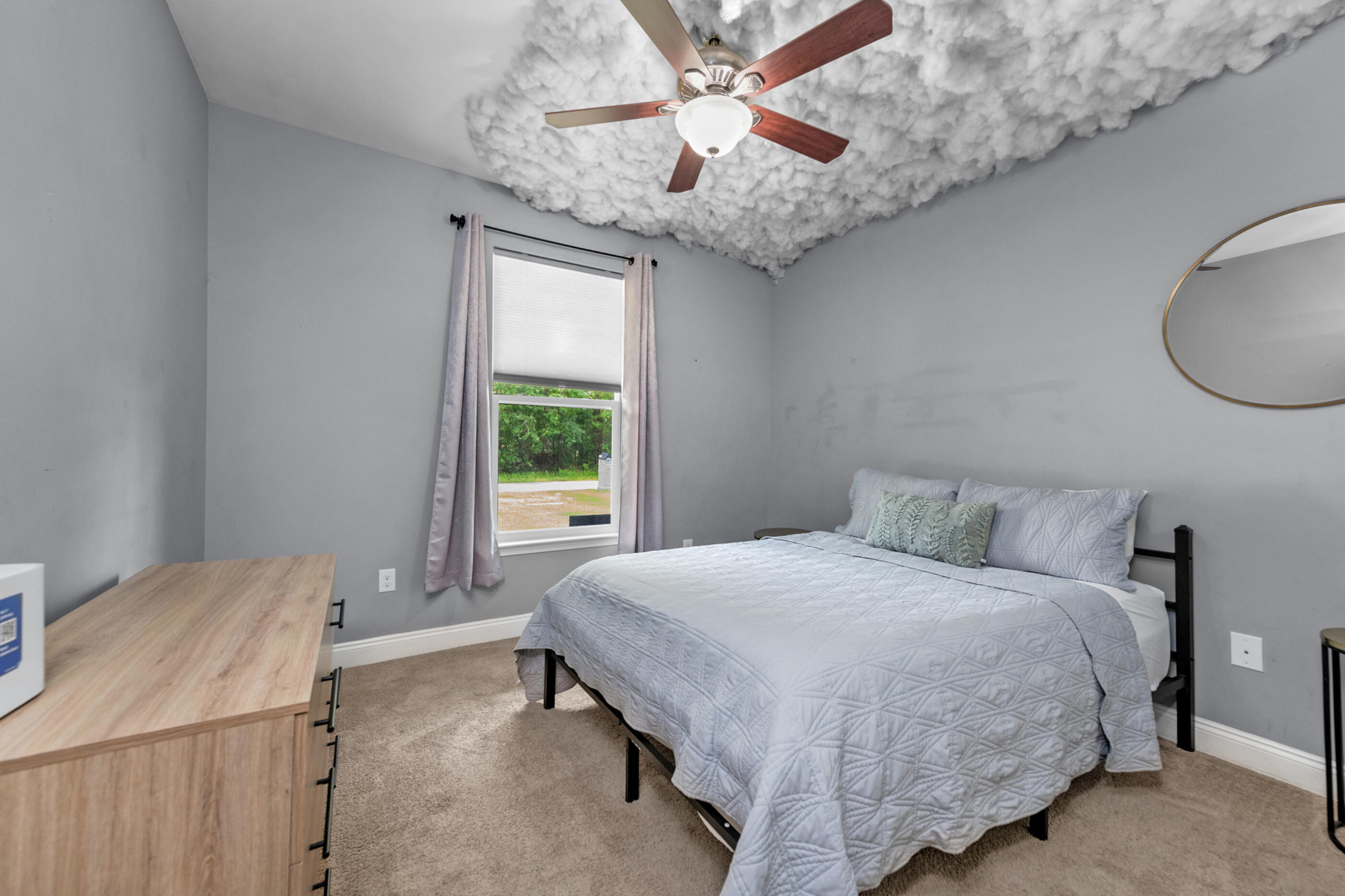 CRESCENT SHORES - Residential