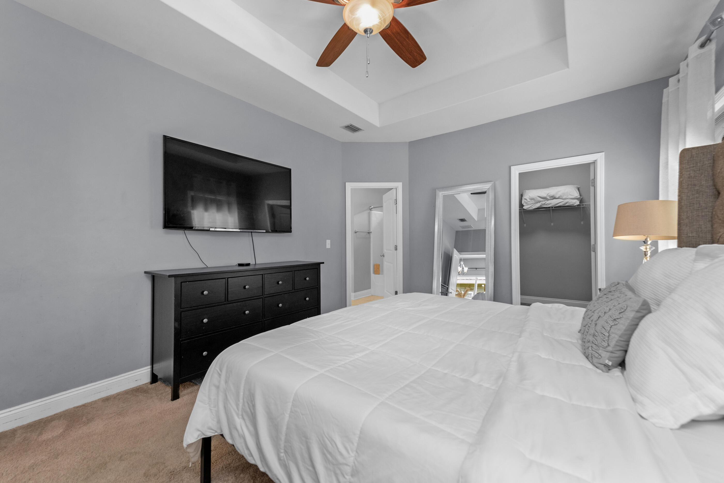 CRESCENT SHORES - Residential