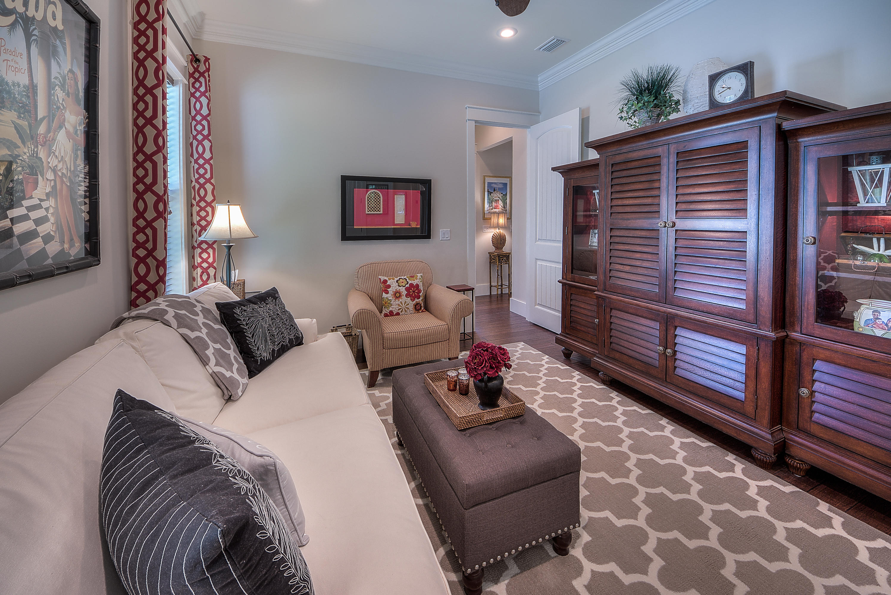 SEABREEZE EAST - Residential