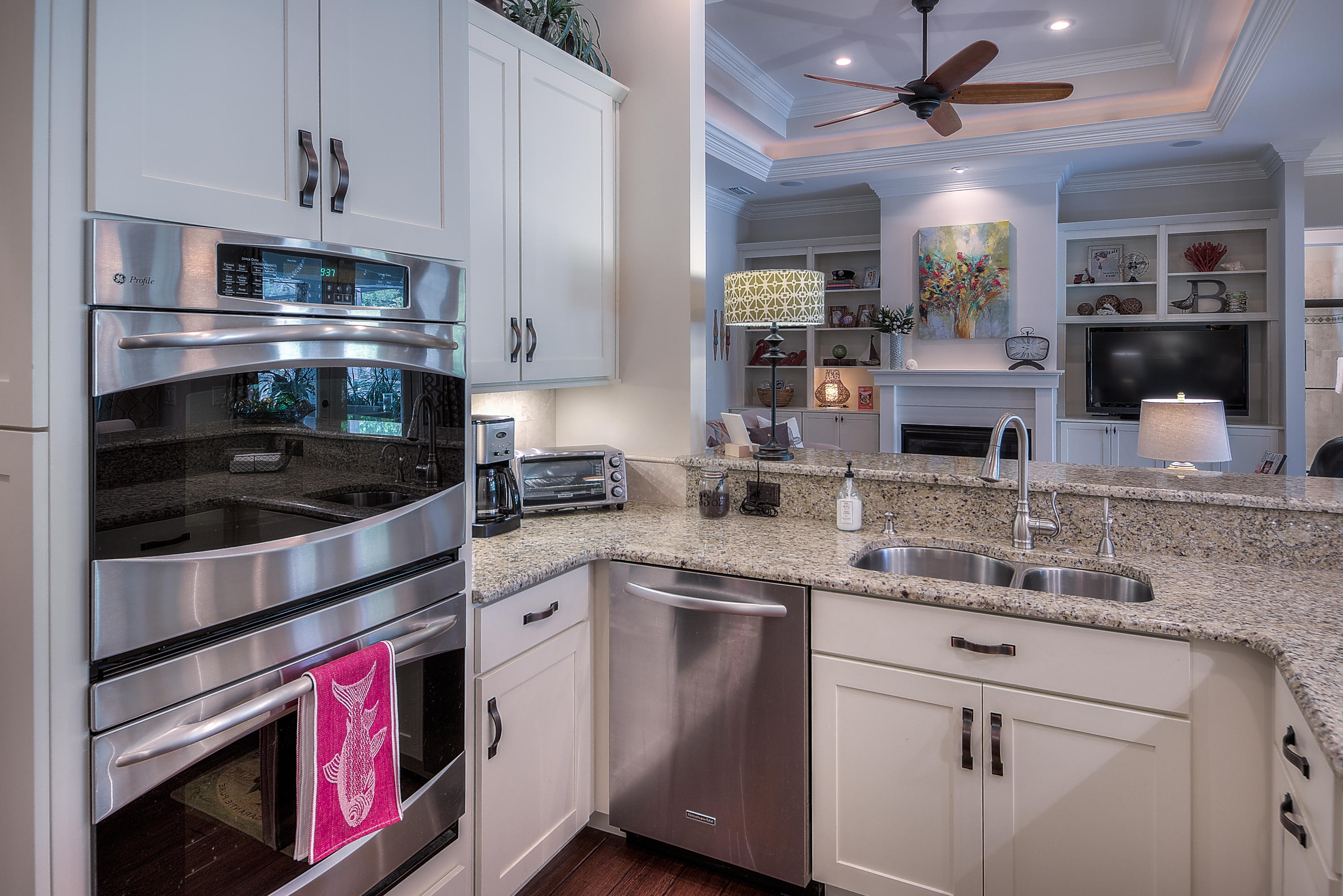 SEABREEZE EAST - Residential