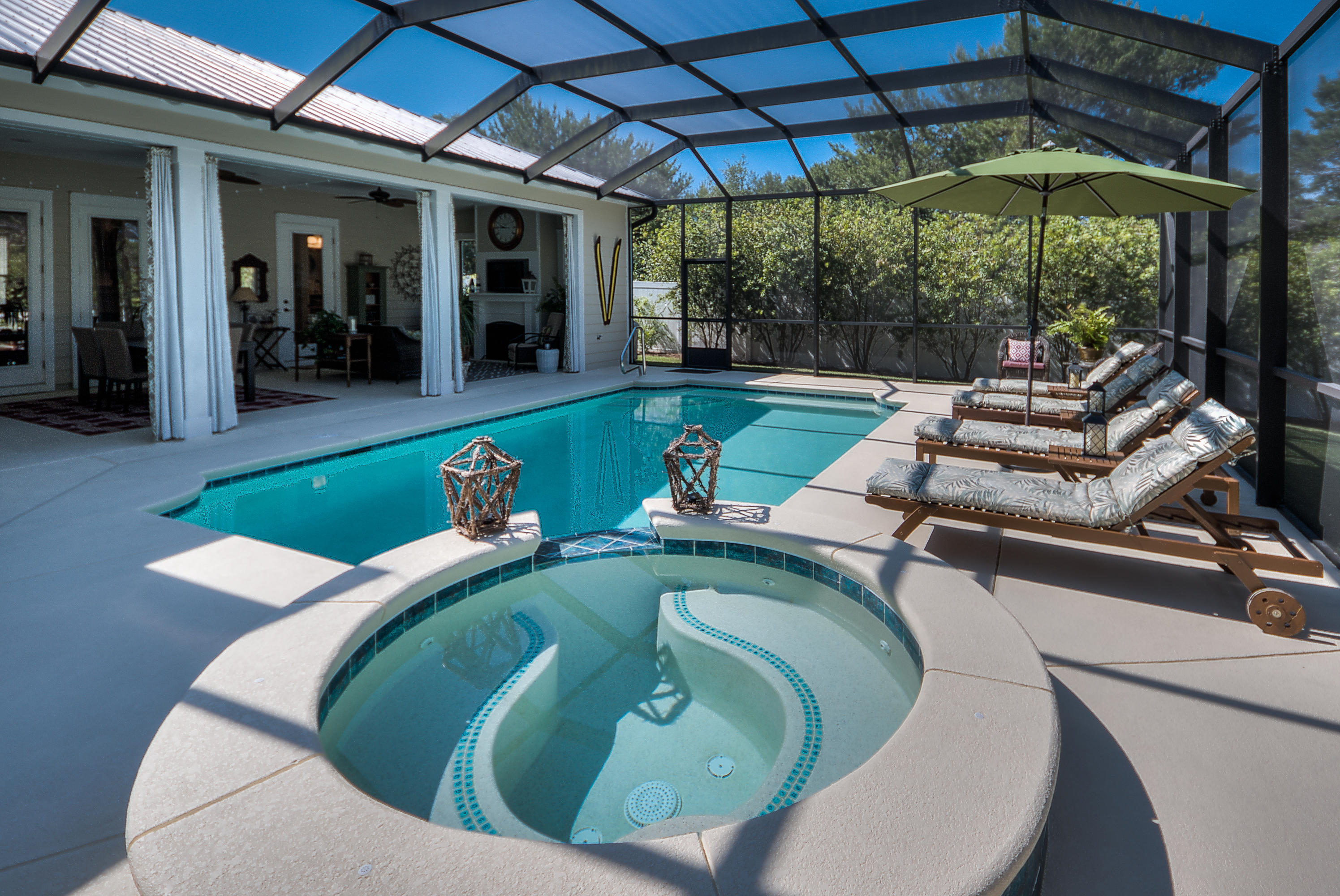 SEABREEZE EAST - Residential