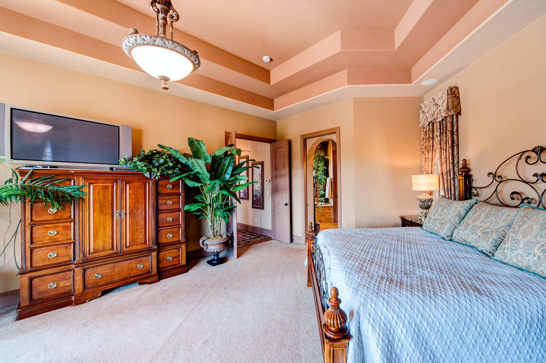 SAINT TROPEZ - Residential