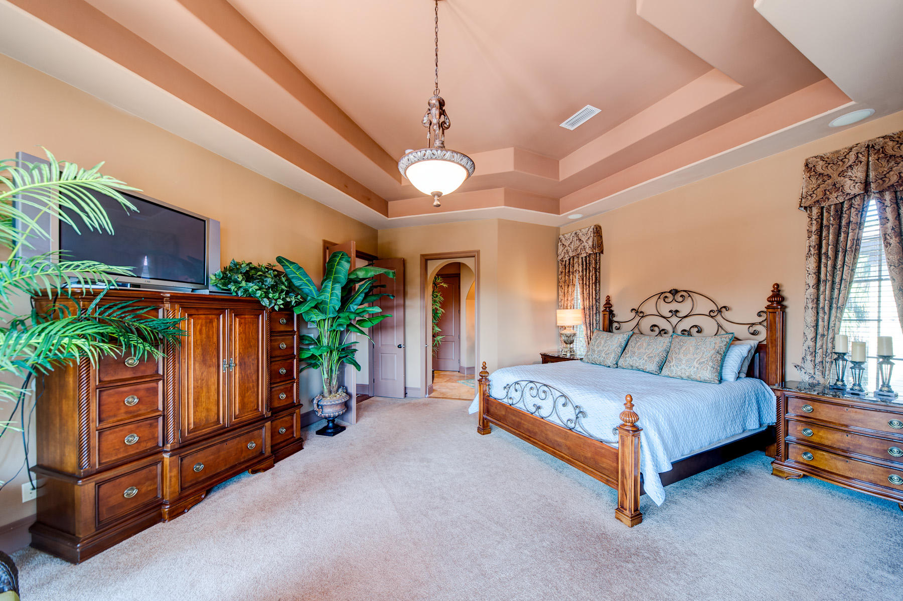 SAINT TROPEZ - Residential