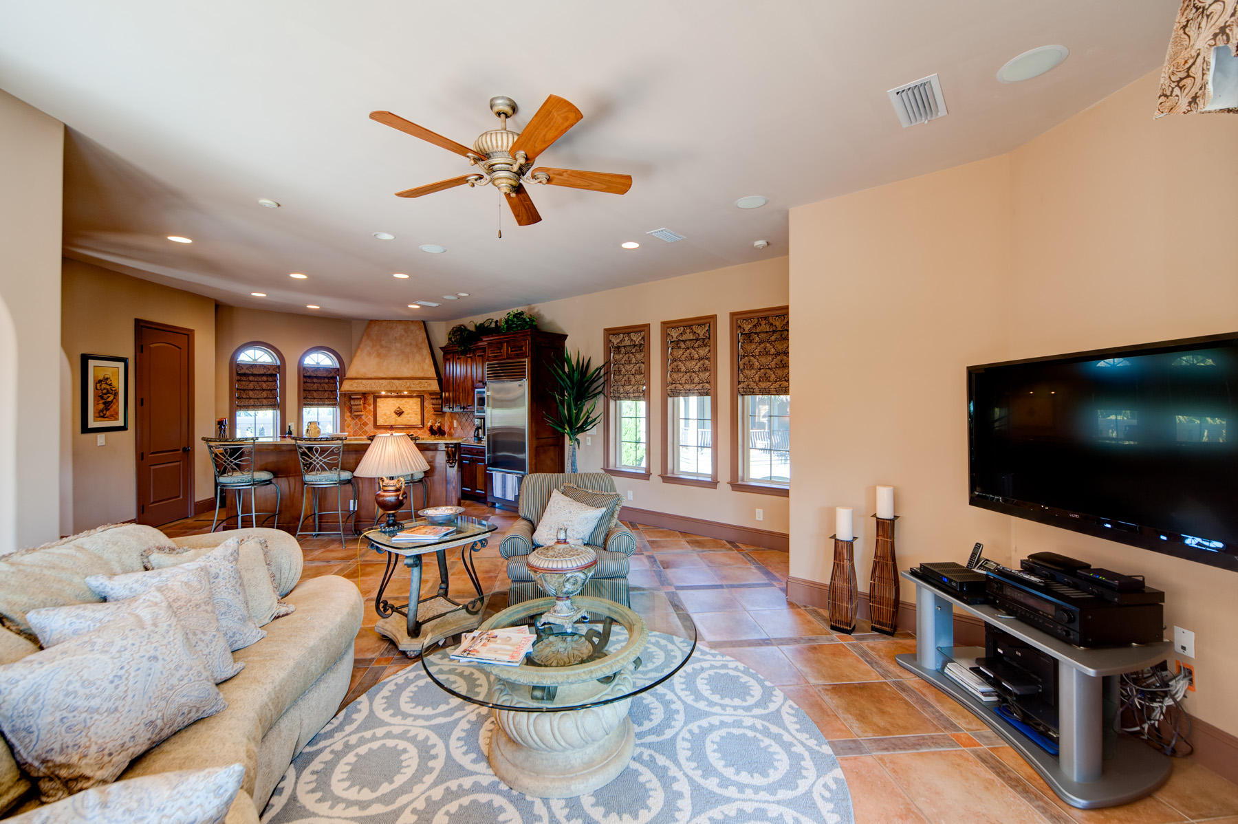 SAINT TROPEZ - Residential