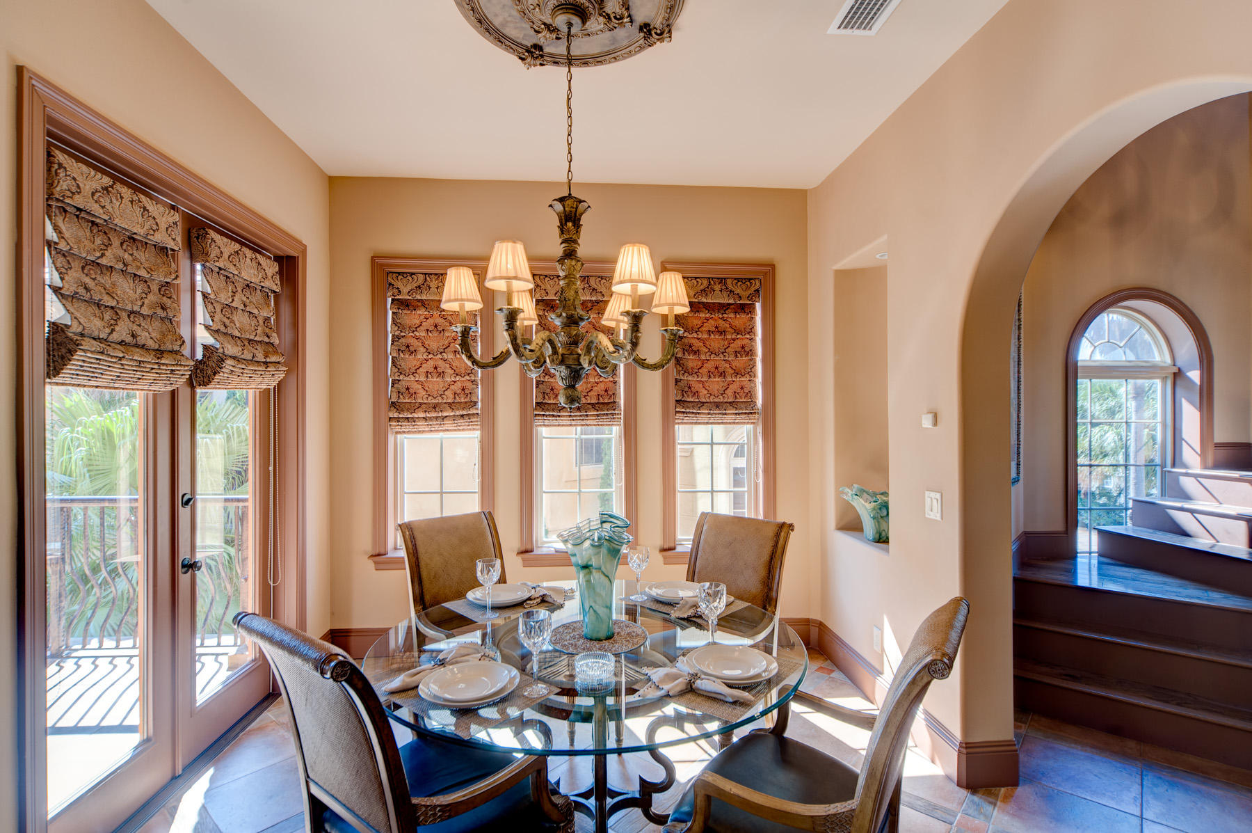 SAINT TROPEZ - Residential