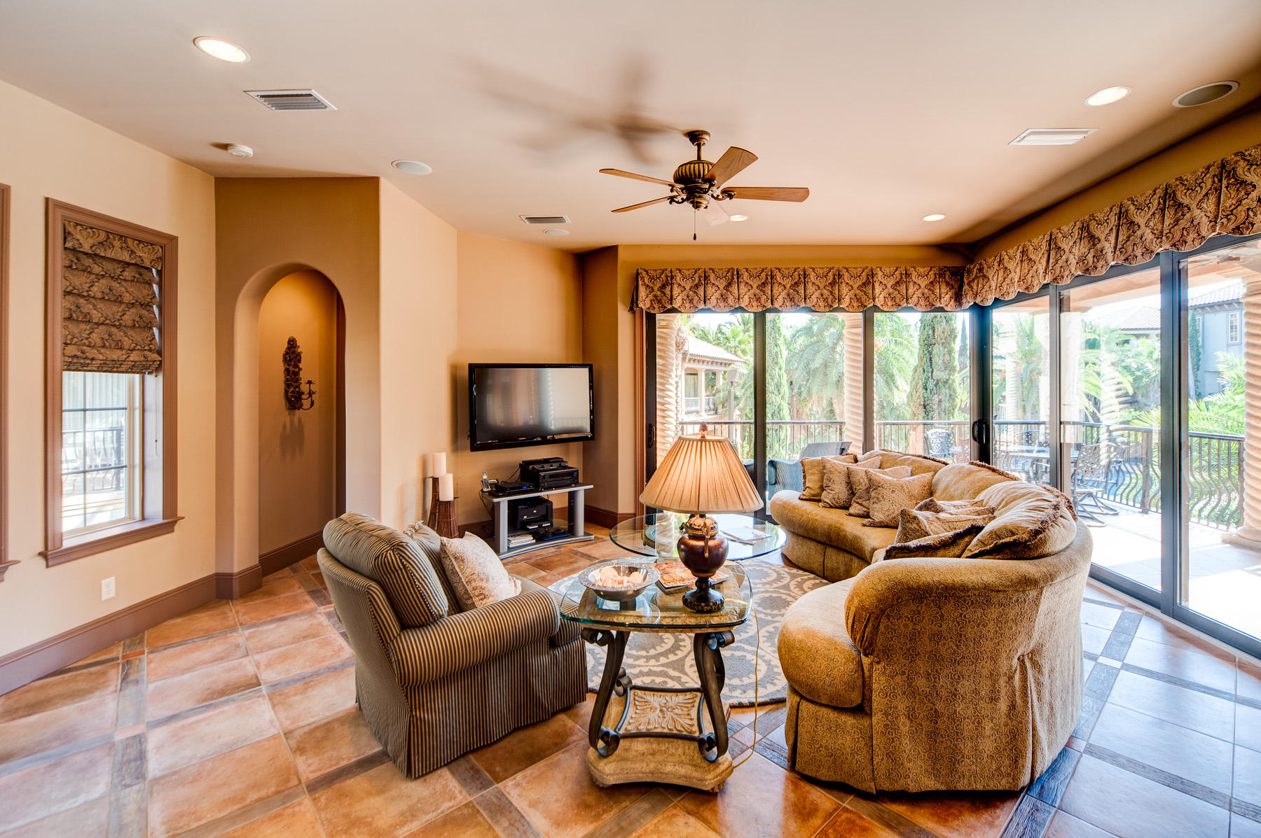 SAINT TROPEZ - Residential