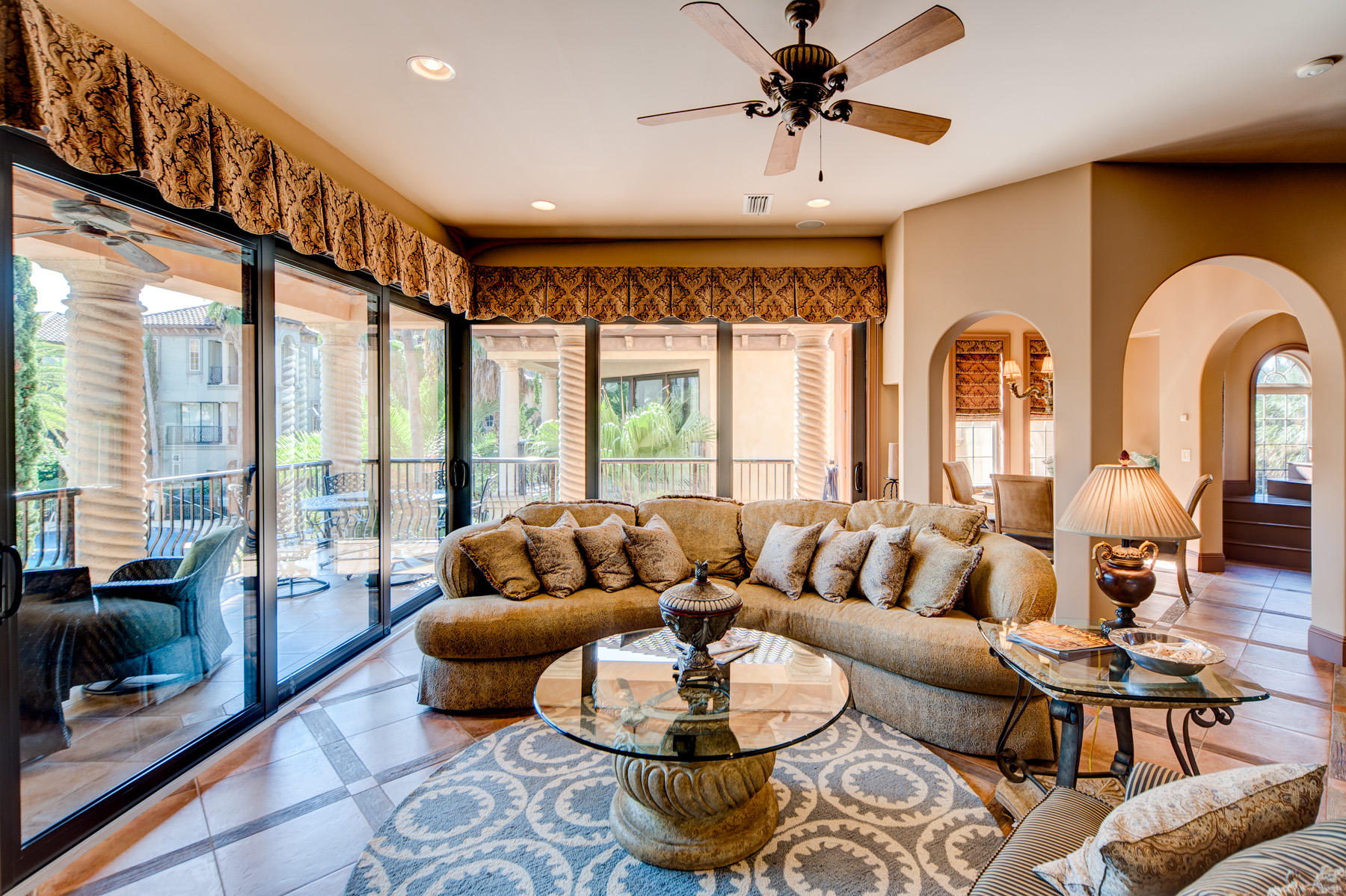 SAINT TROPEZ - Residential