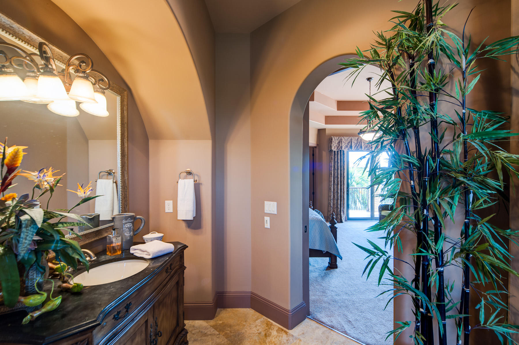 SAINT TROPEZ - Residential