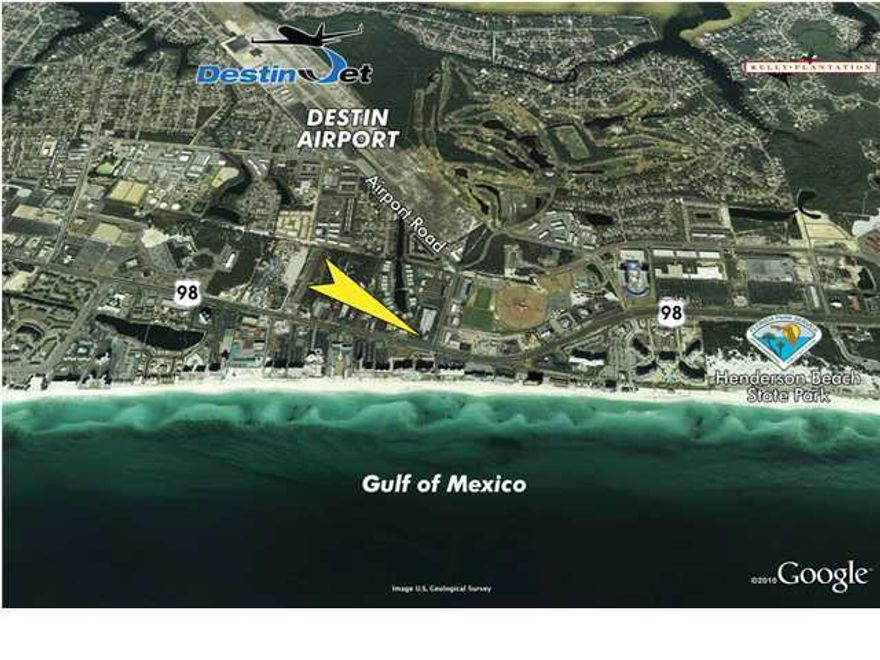 Highly visible landmark site, yielding 342' on Hwy. 98, available for sale or lease in the heart of Destin! This site represents one of the most premier restaurant opportunities, among other possibilities, in the area. Located at a hard corner with a traffic light, just south from the Destin Airport!