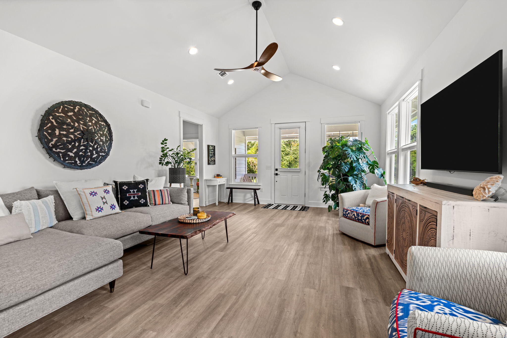 NO RECORDED SUBDIVISION - Residential