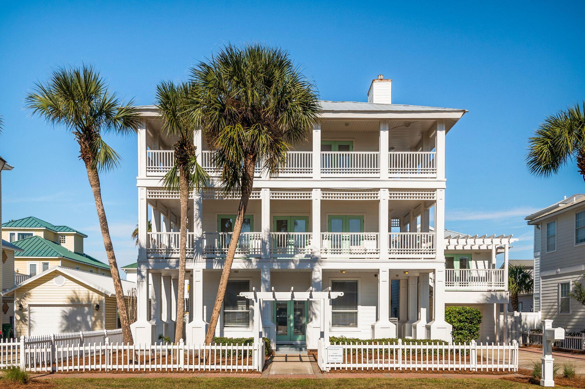 CRYSTAL SHORES - Residential