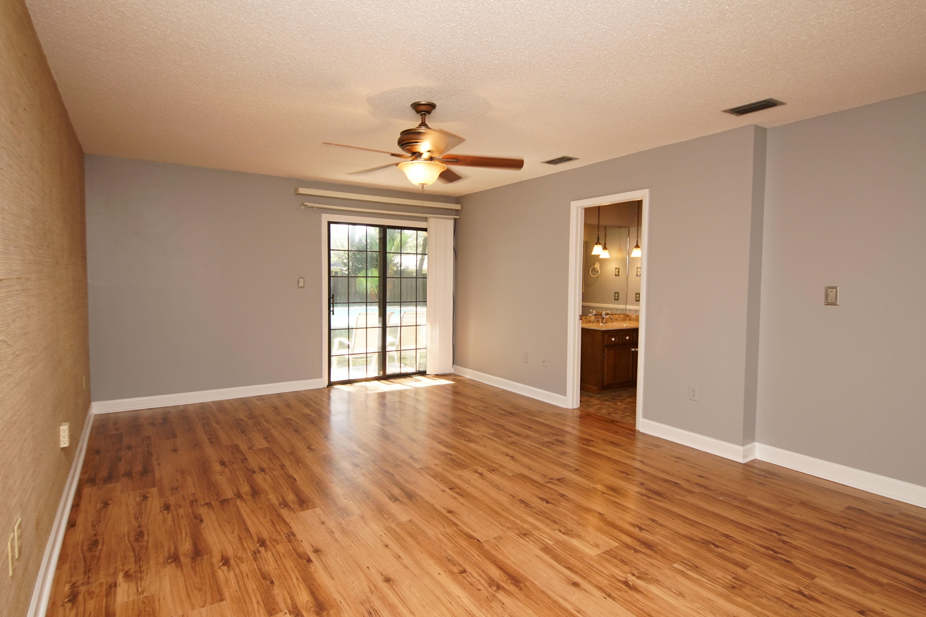 OVERBROOK - Residential