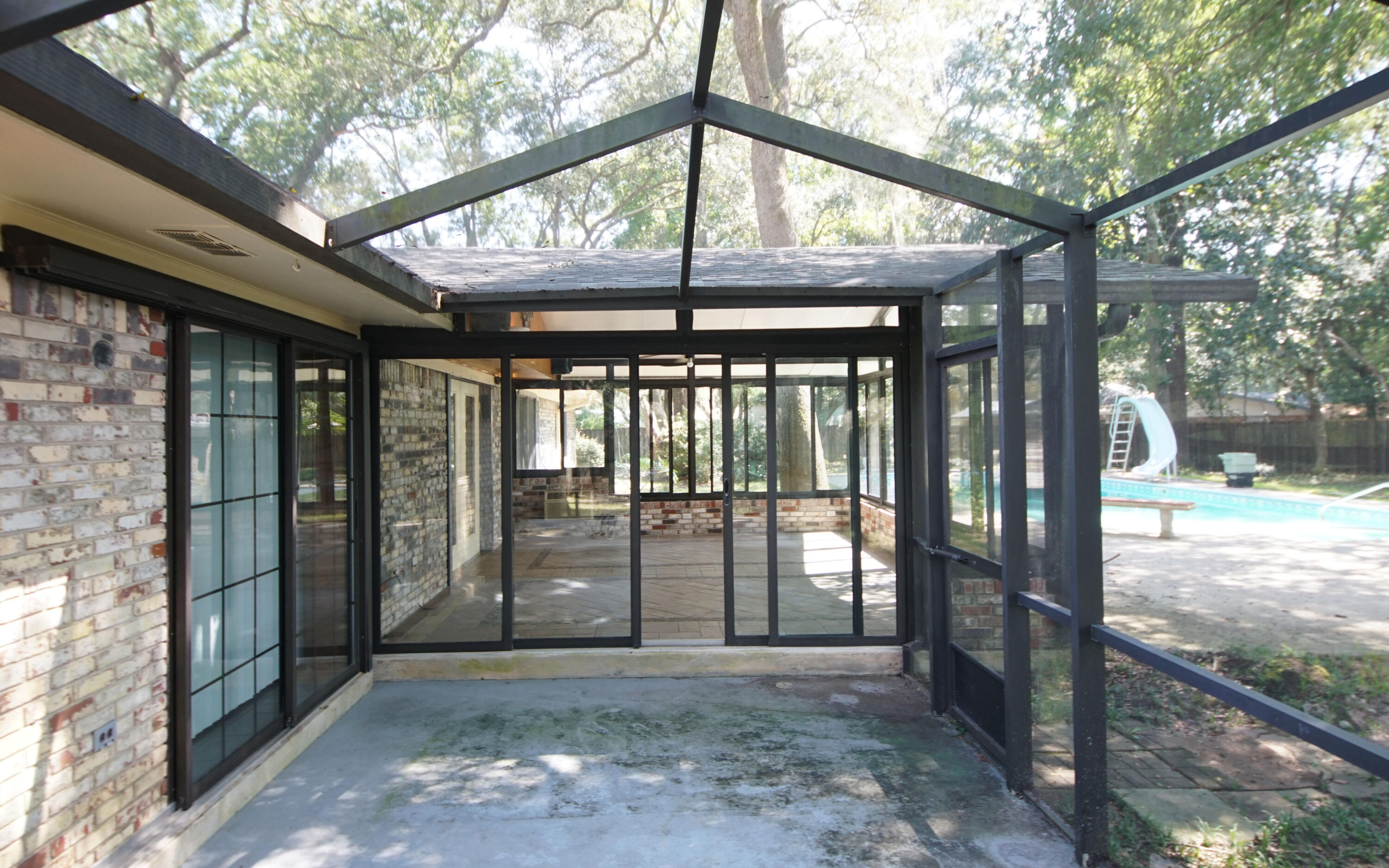 OVERBROOK - Residential