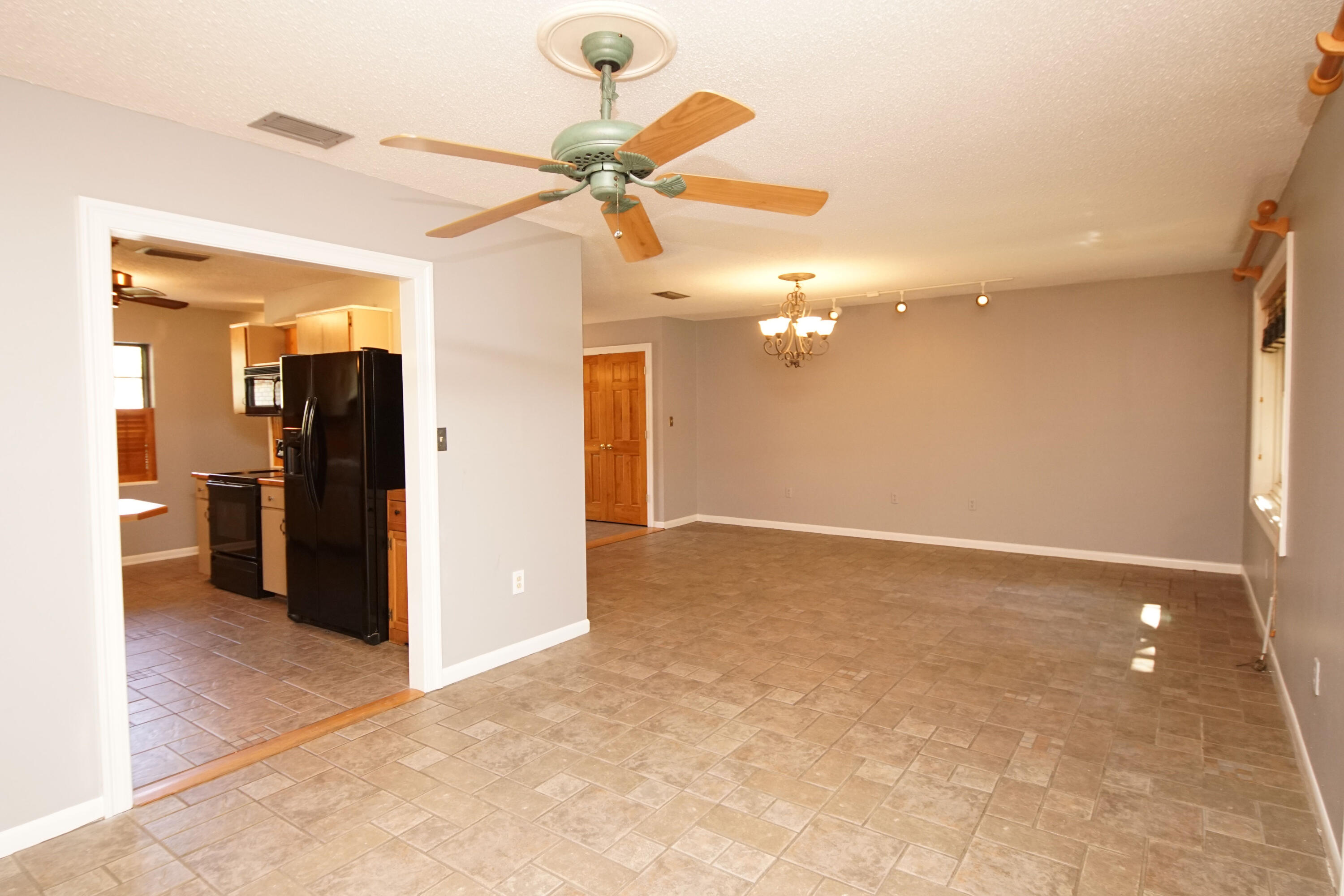 OVERBROOK - Residential