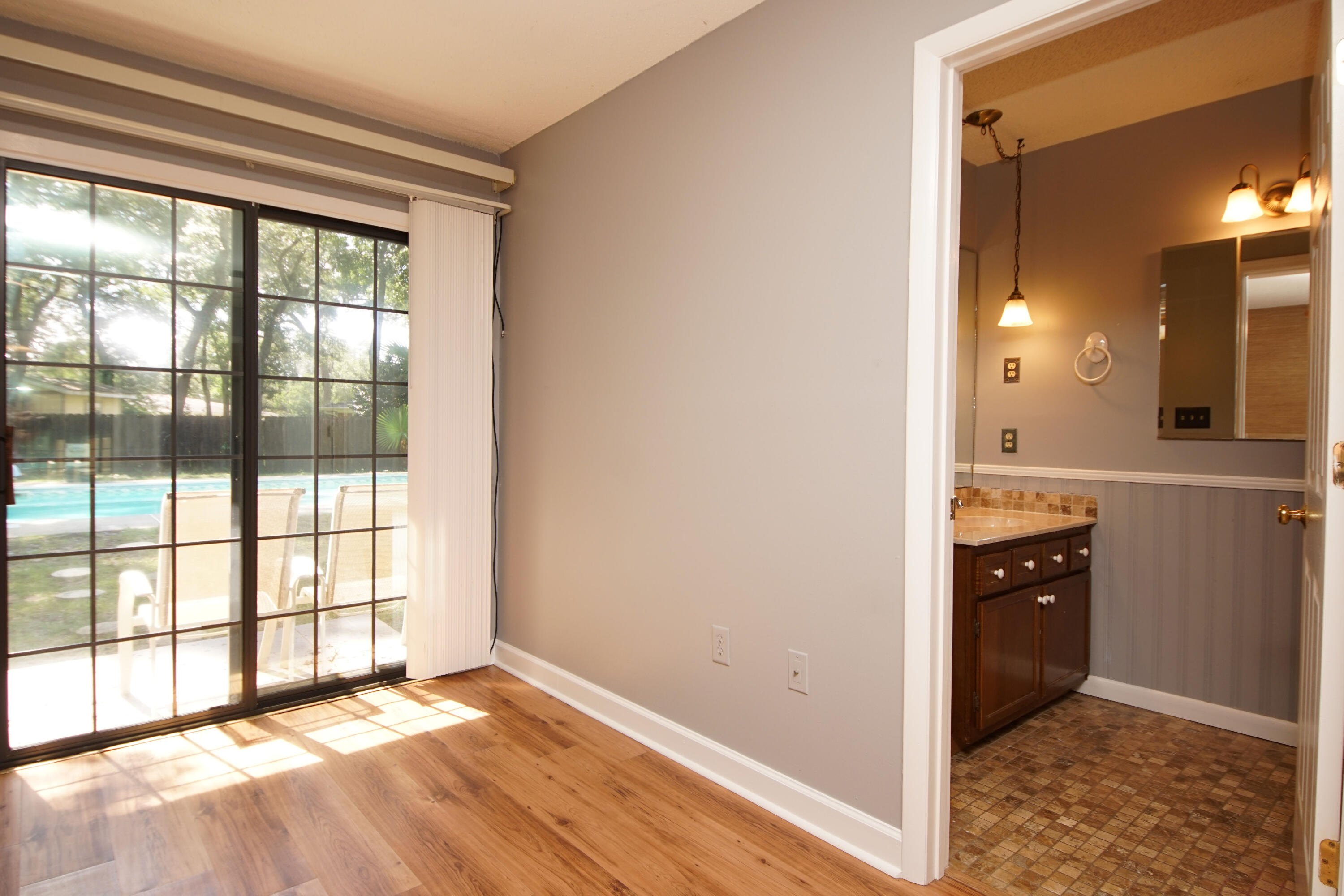 OVERBROOK - Residential