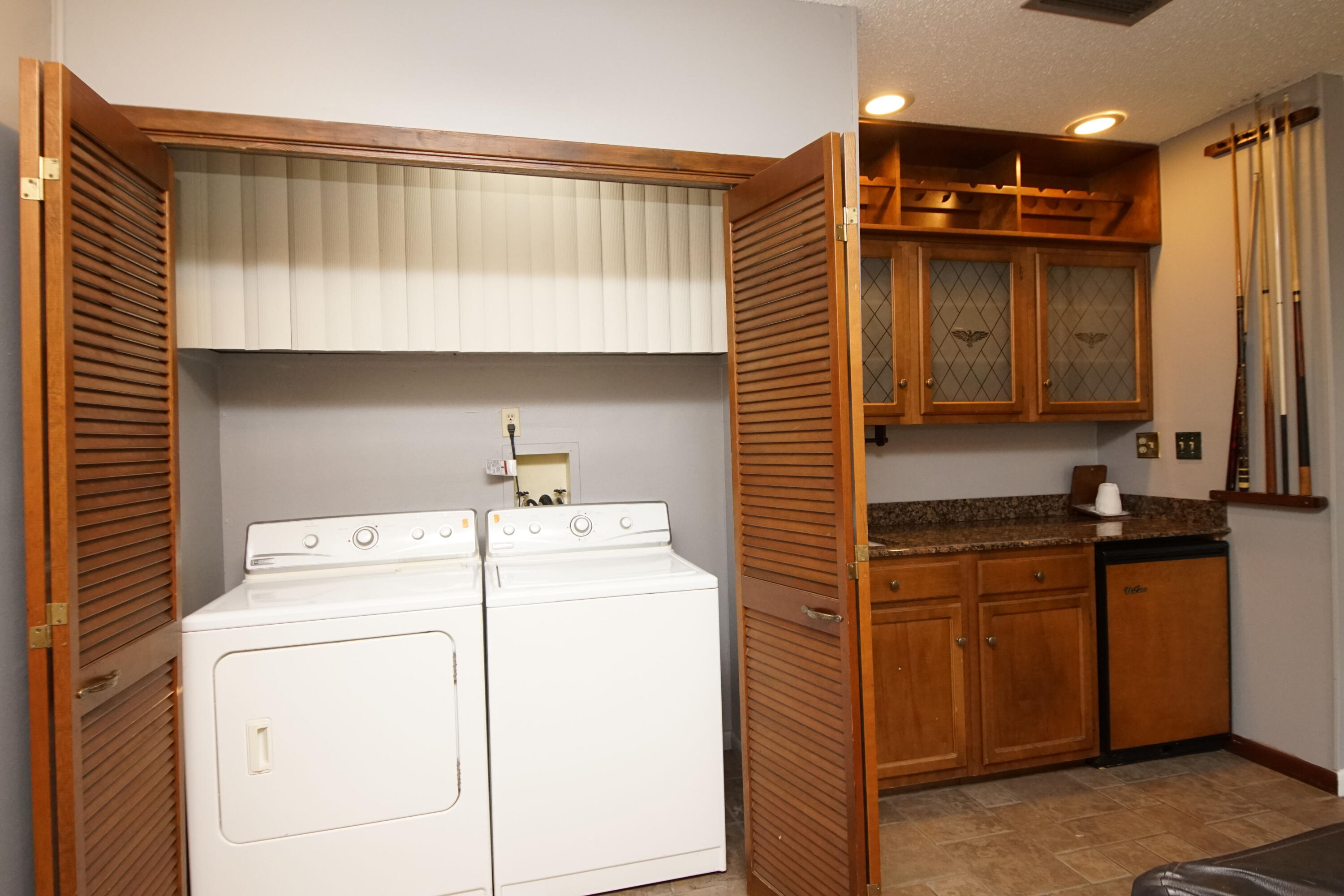 OVERBROOK - Residential