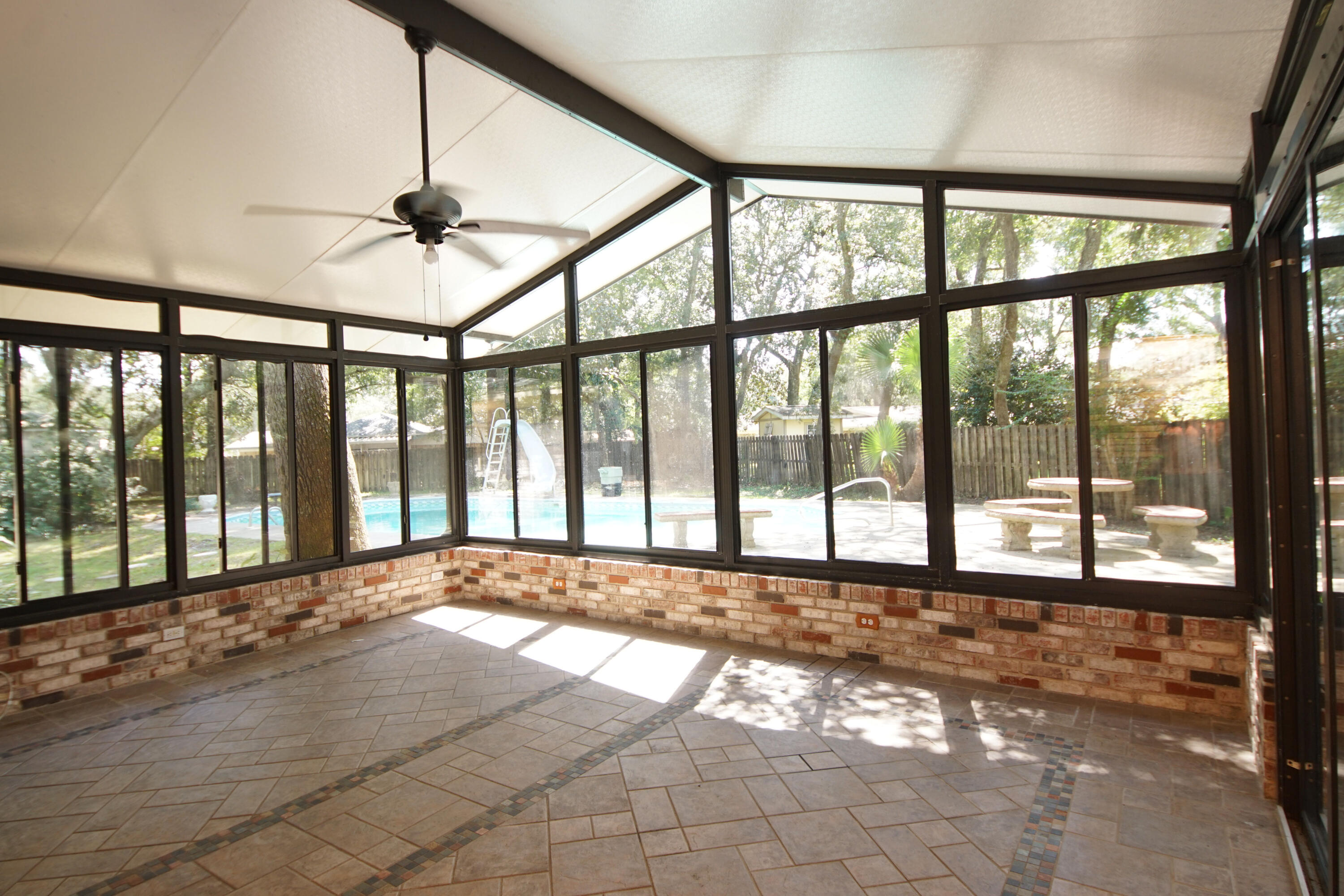 OVERBROOK - Residential