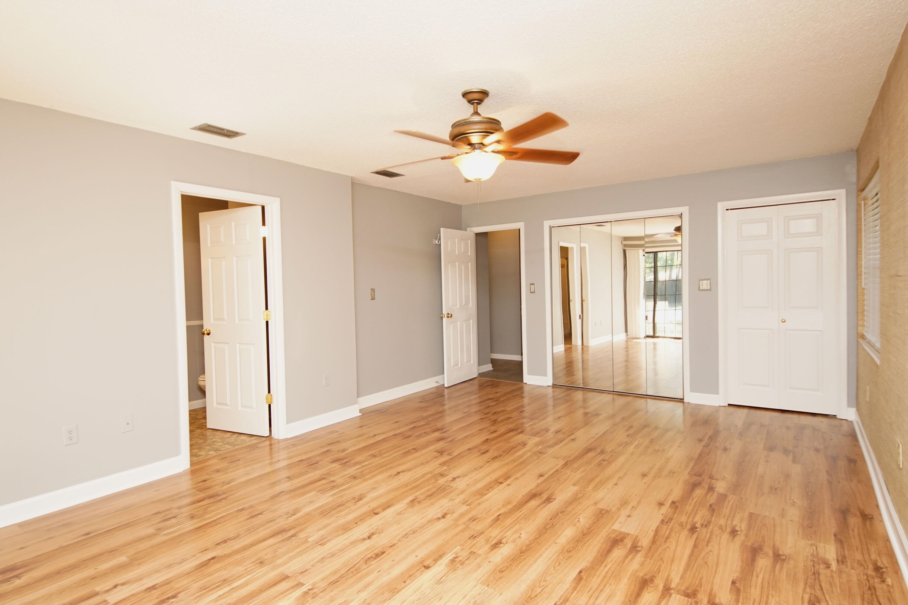 OVERBROOK - Residential