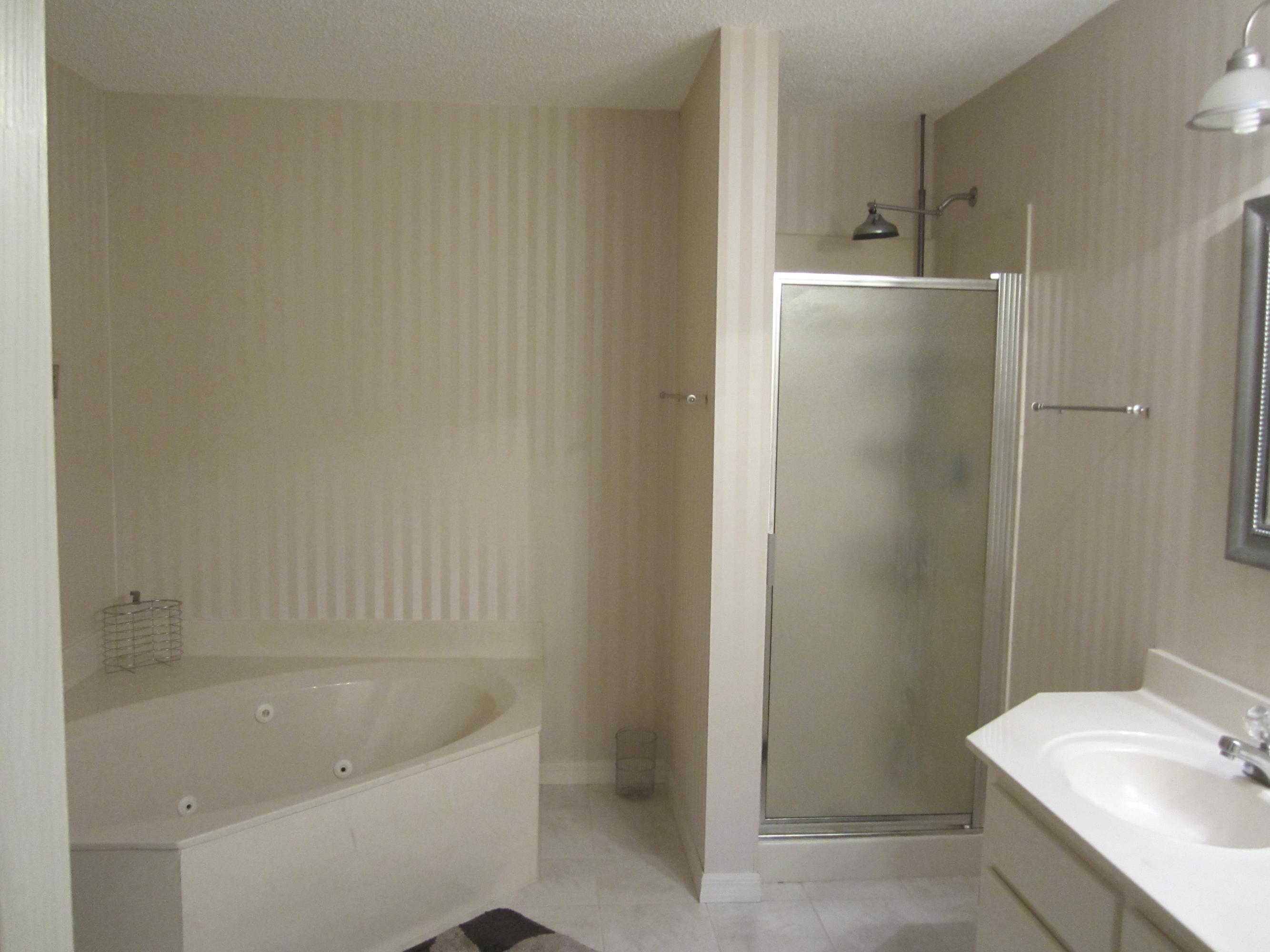 TIMBERLAKE ESTATES 1ST ADDN - Residential