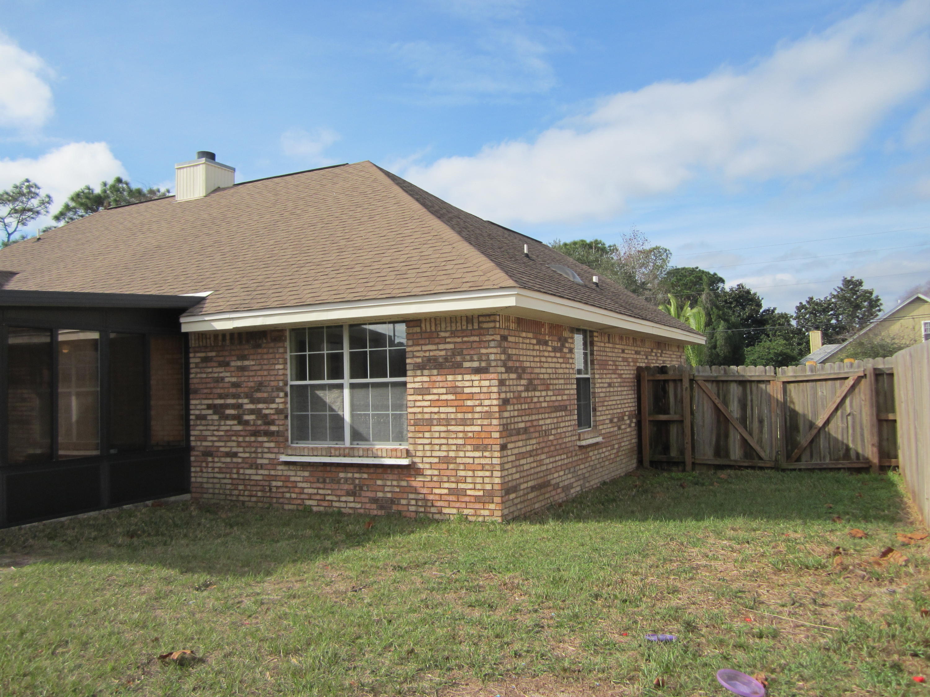 TIMBERLAKE ESTATES 1ST ADDN - Residential