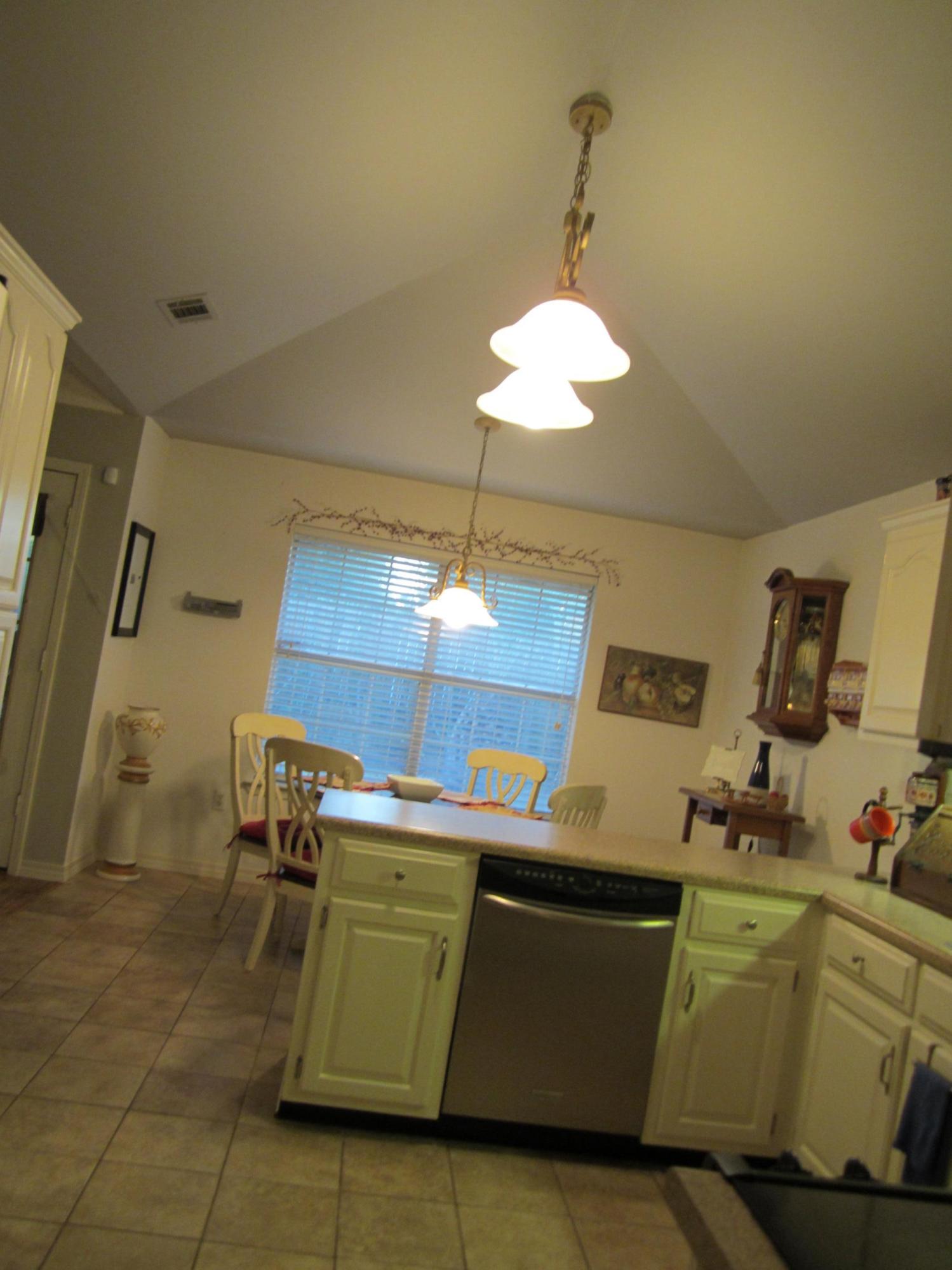 TIMBERLAKE ESTATES 1ST ADDN - Residential