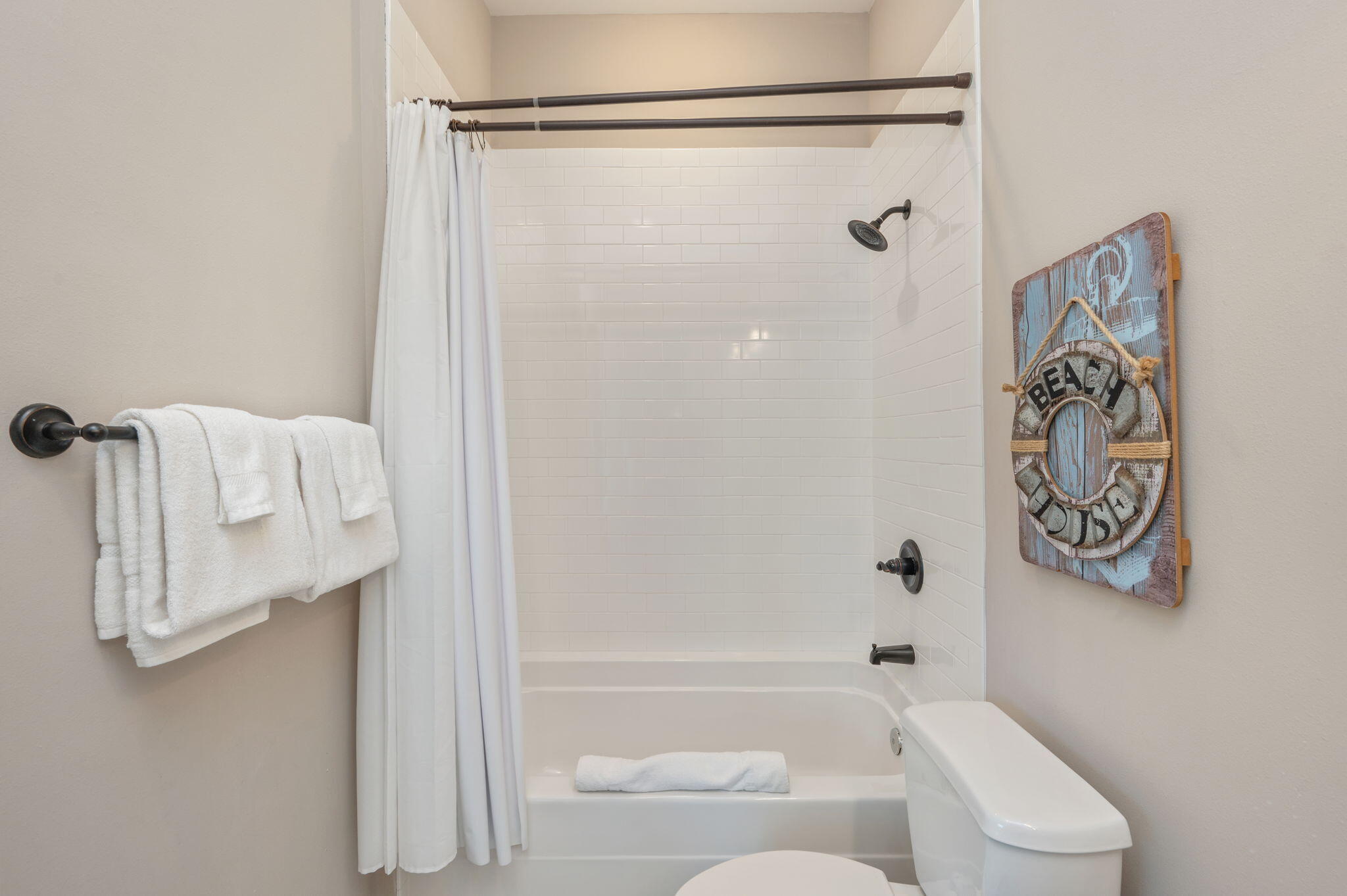 SEACREST EAST - Residential