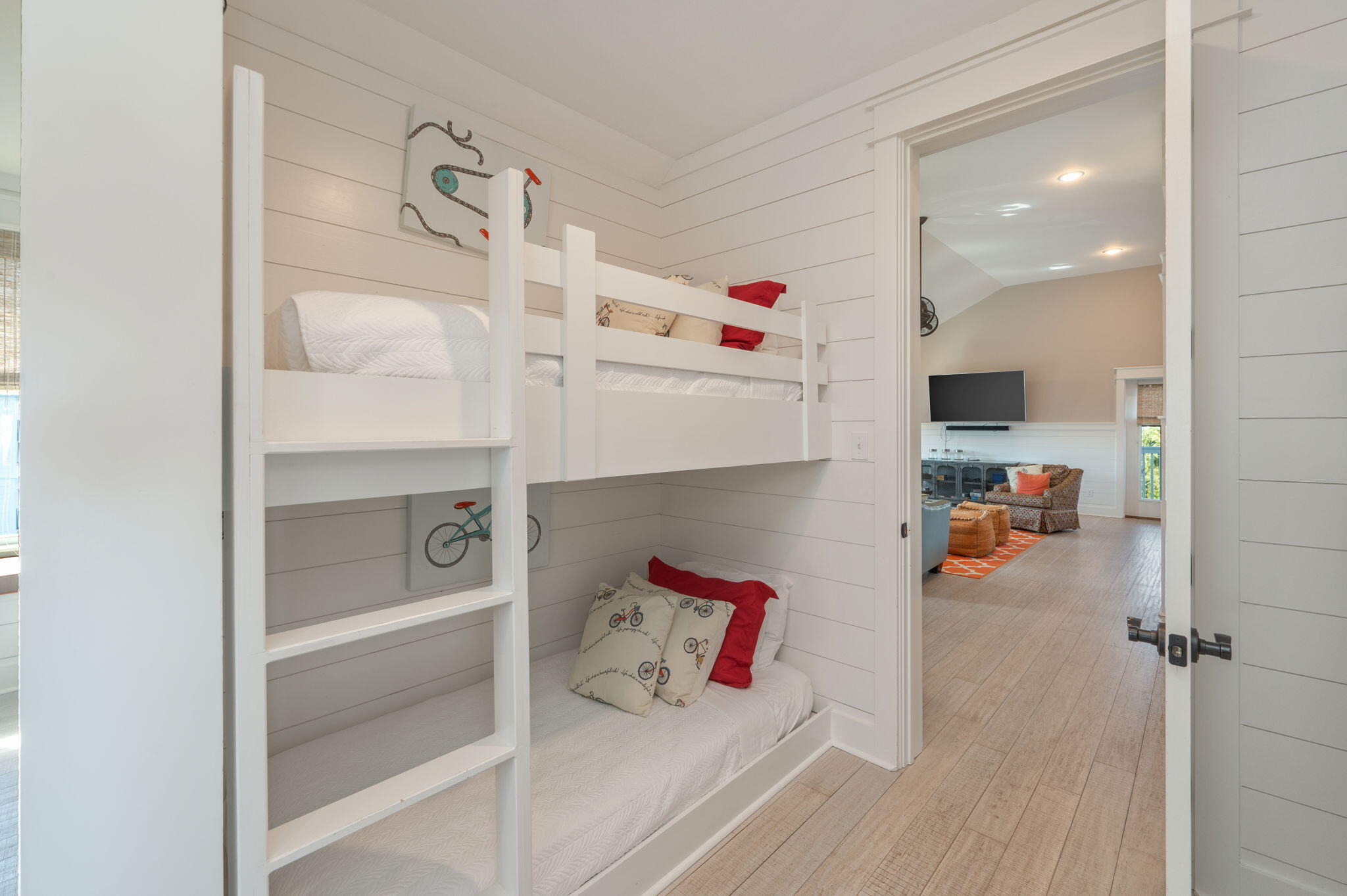 SEACREST EAST - Residential