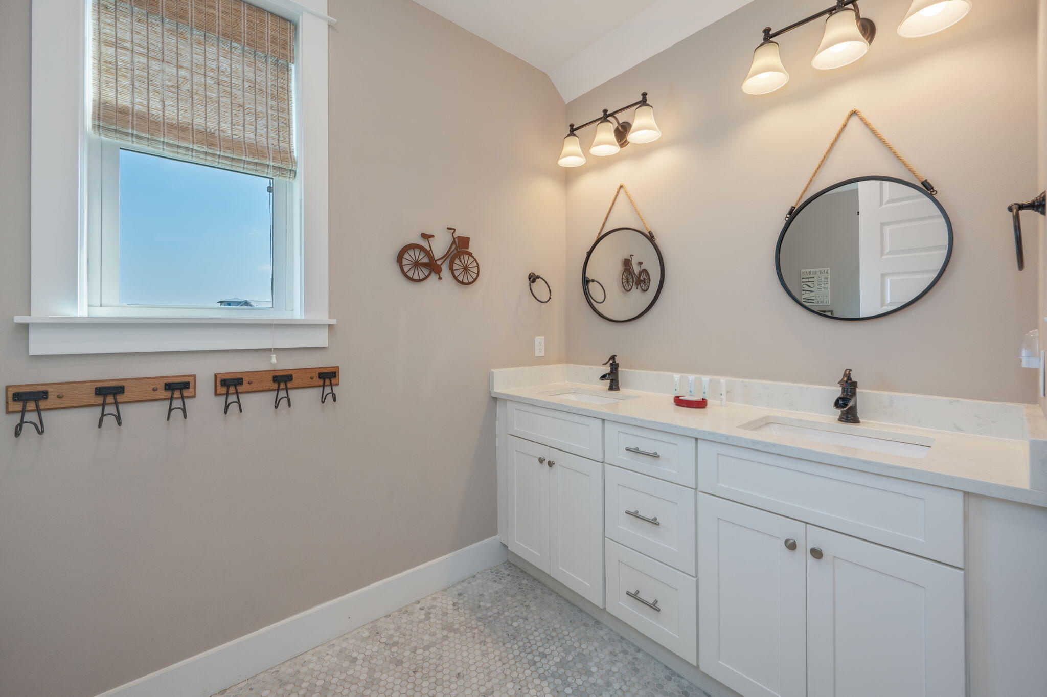 SEACREST EAST - Residential