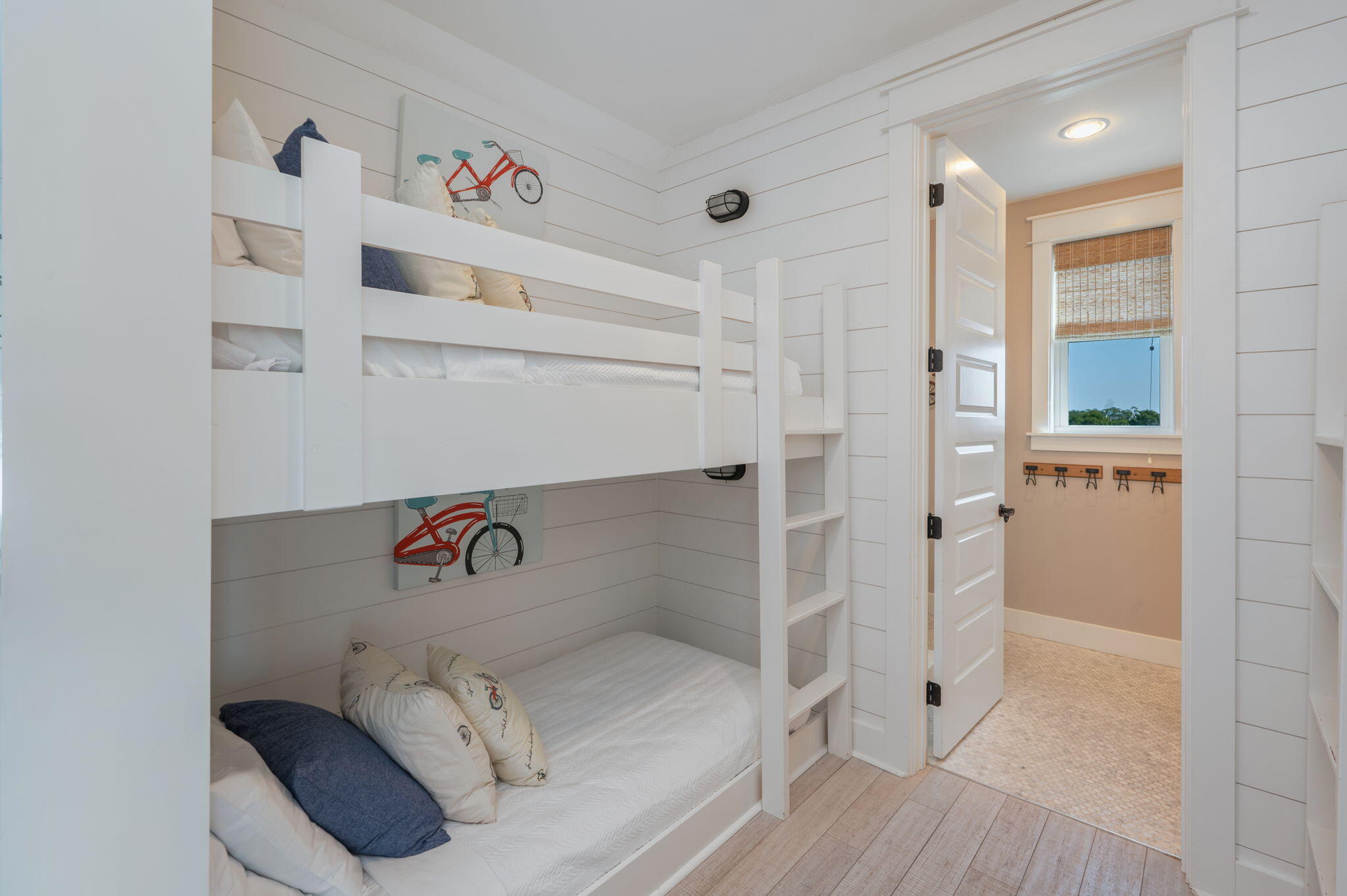 SEACREST EAST - Residential