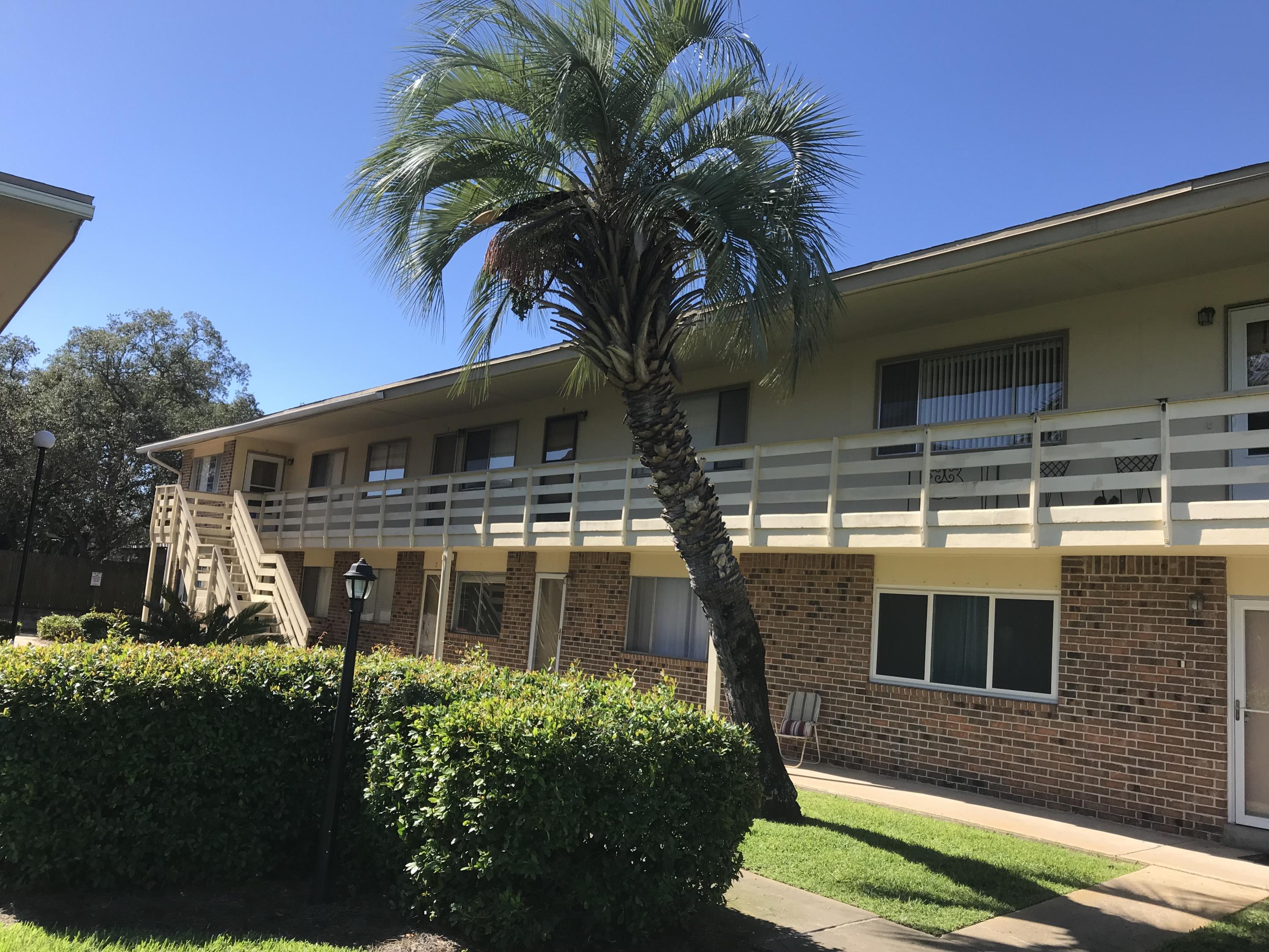 BAYVIEW WATERS UNIT C 5 - Residential