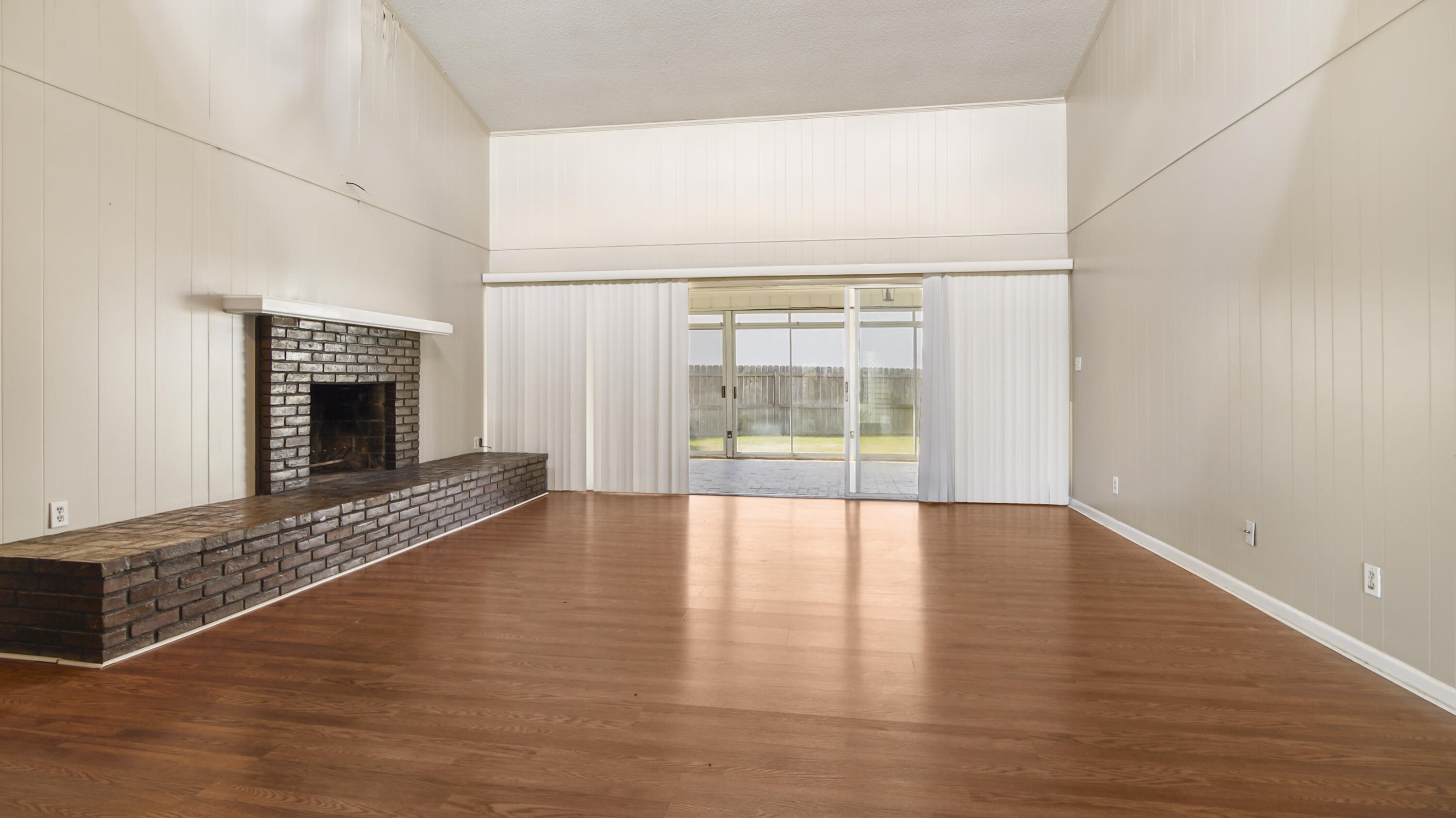 BAY POINT UNIT 1 - Residential