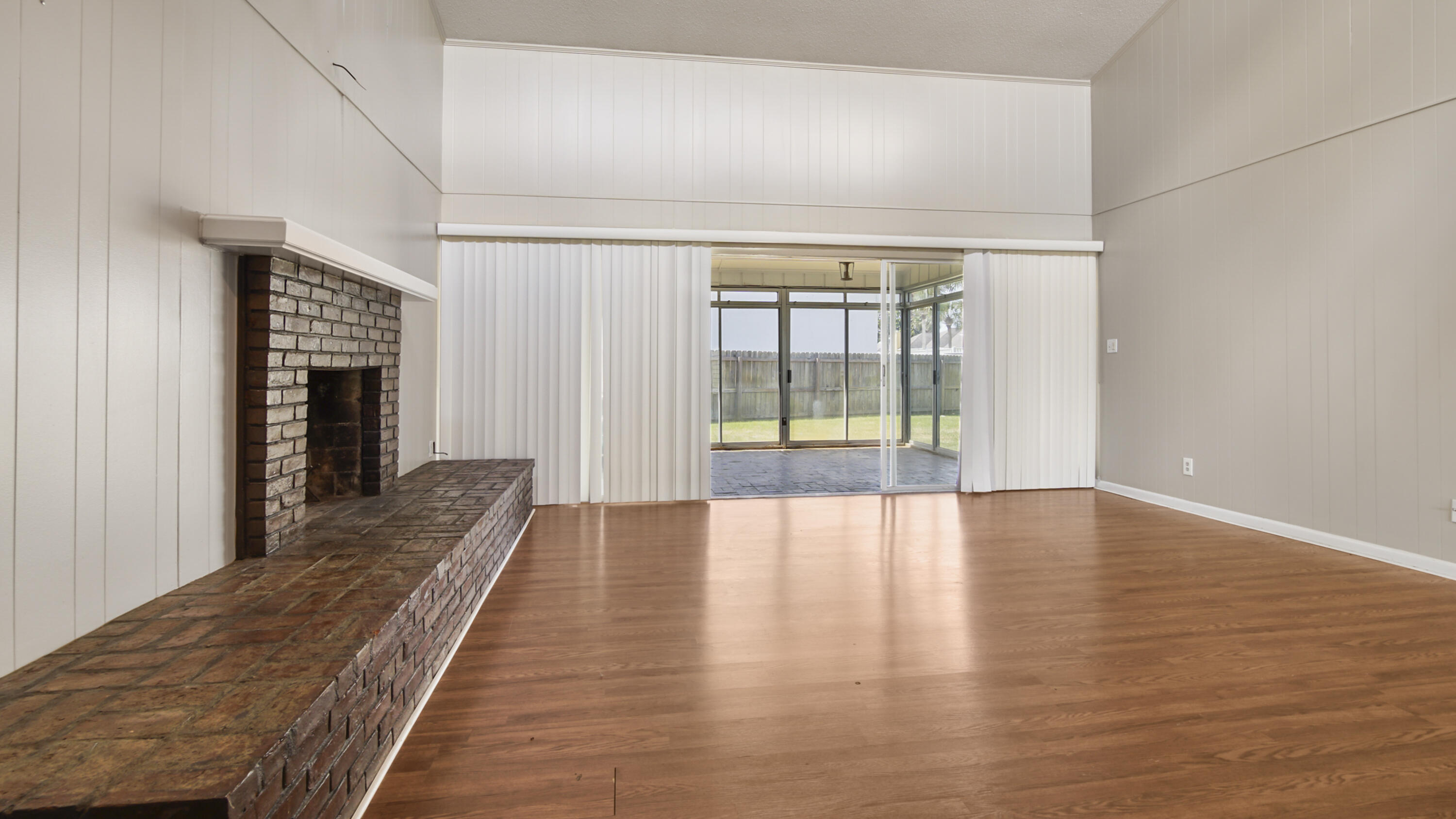 BAY POINT UNIT 1 - Residential