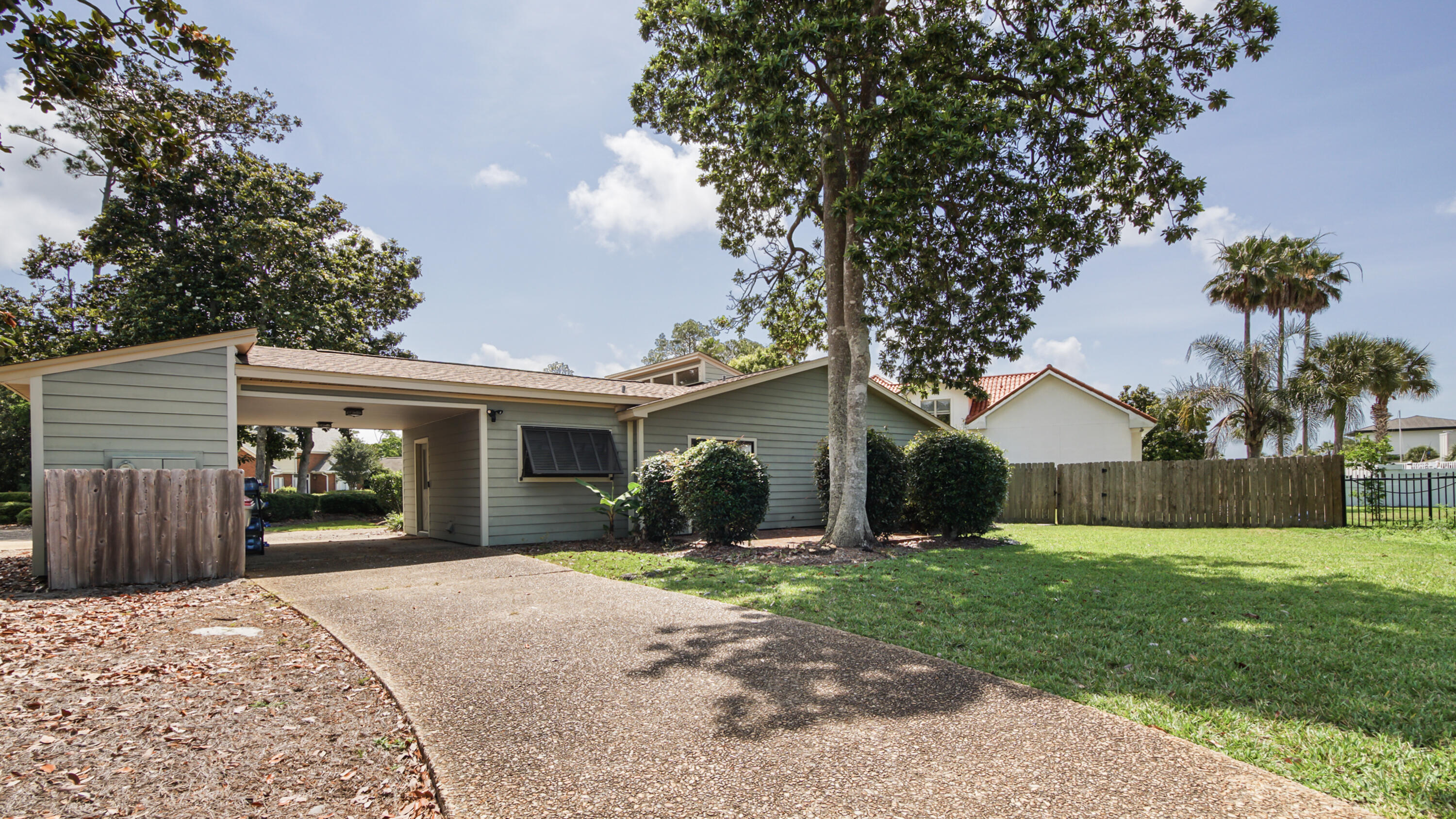 BAY POINT UNIT 1 - Residential